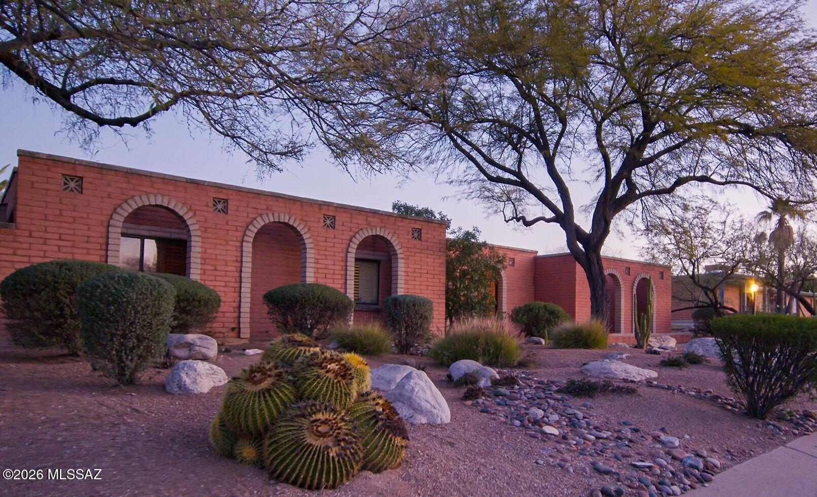 7351 E Sabino Vista Drive