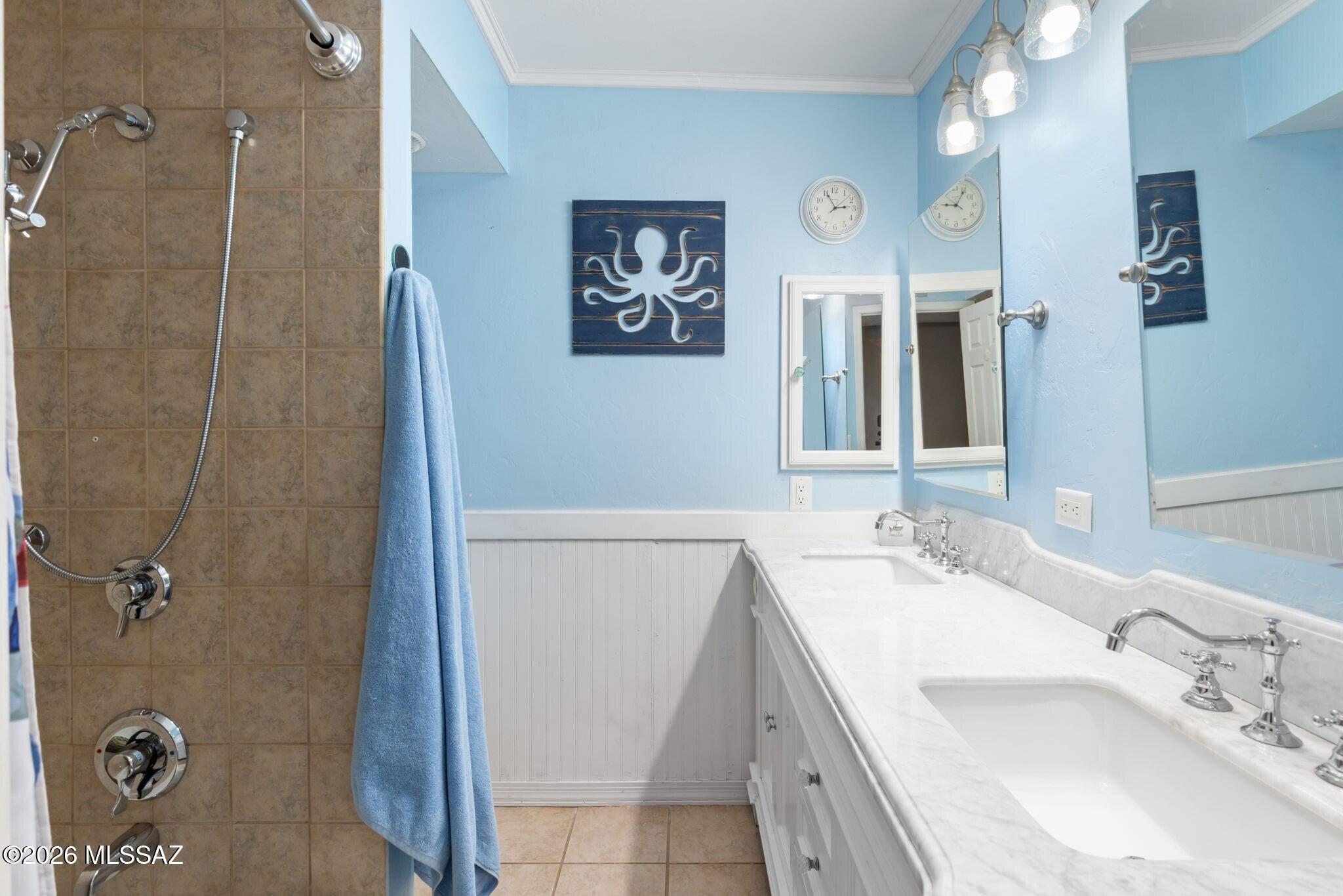 7351 E Sabino Vista Drive