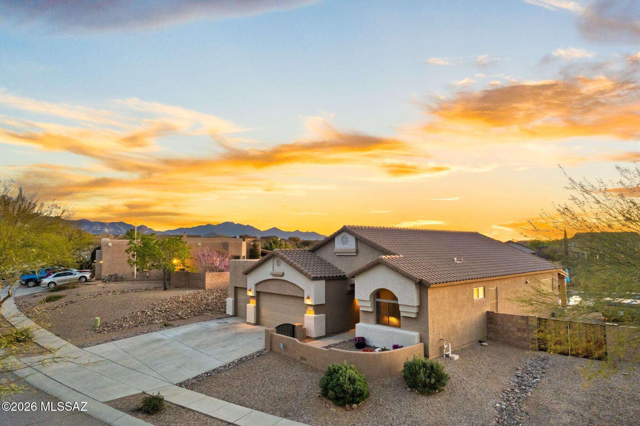 17116 S Cinnebar Mesa Court