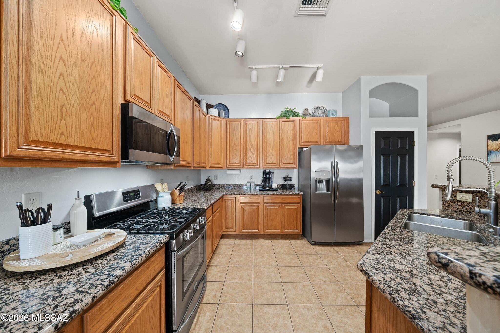 17116 S Cinnebar Mesa Court
