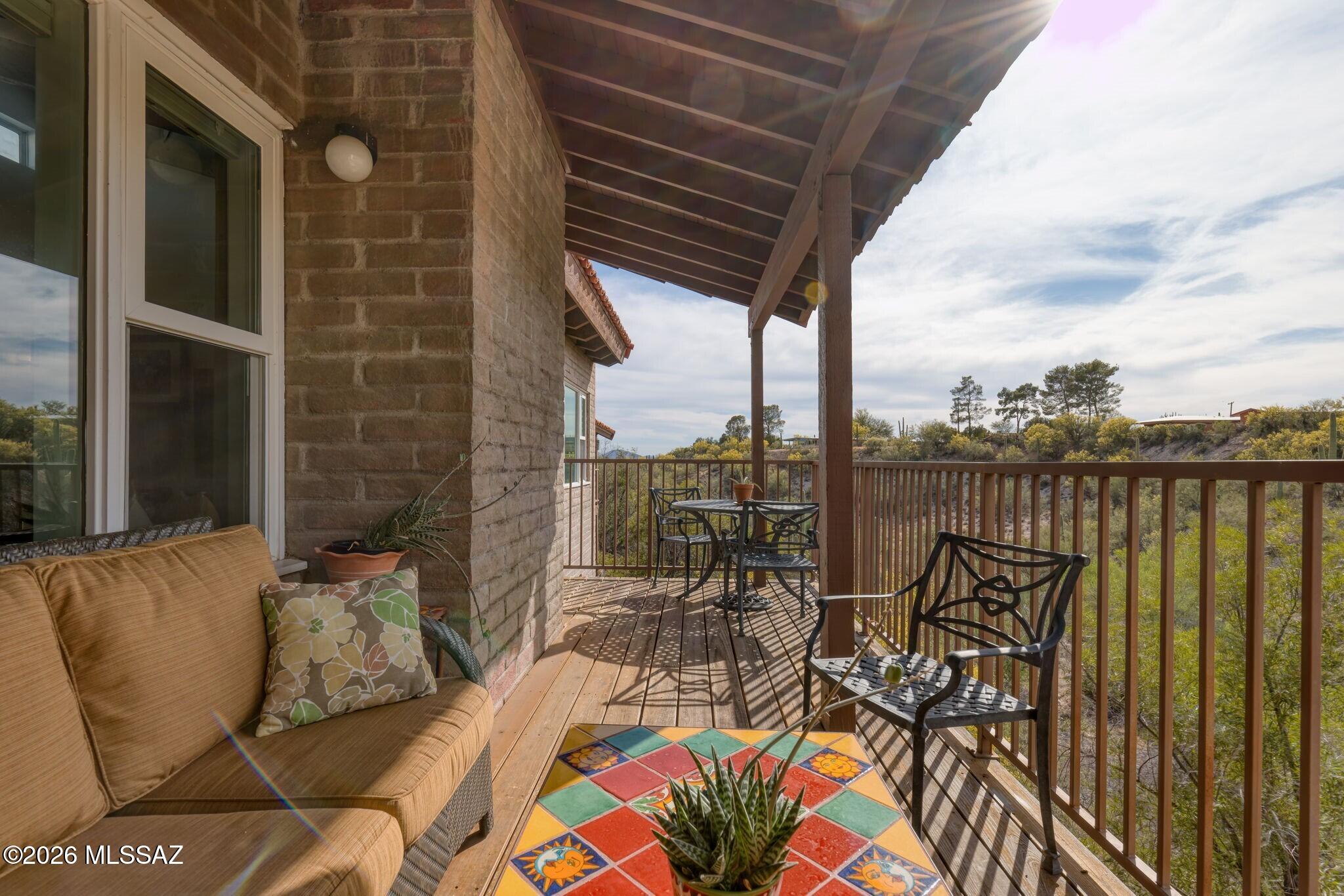 1931 E Campbell Terrace