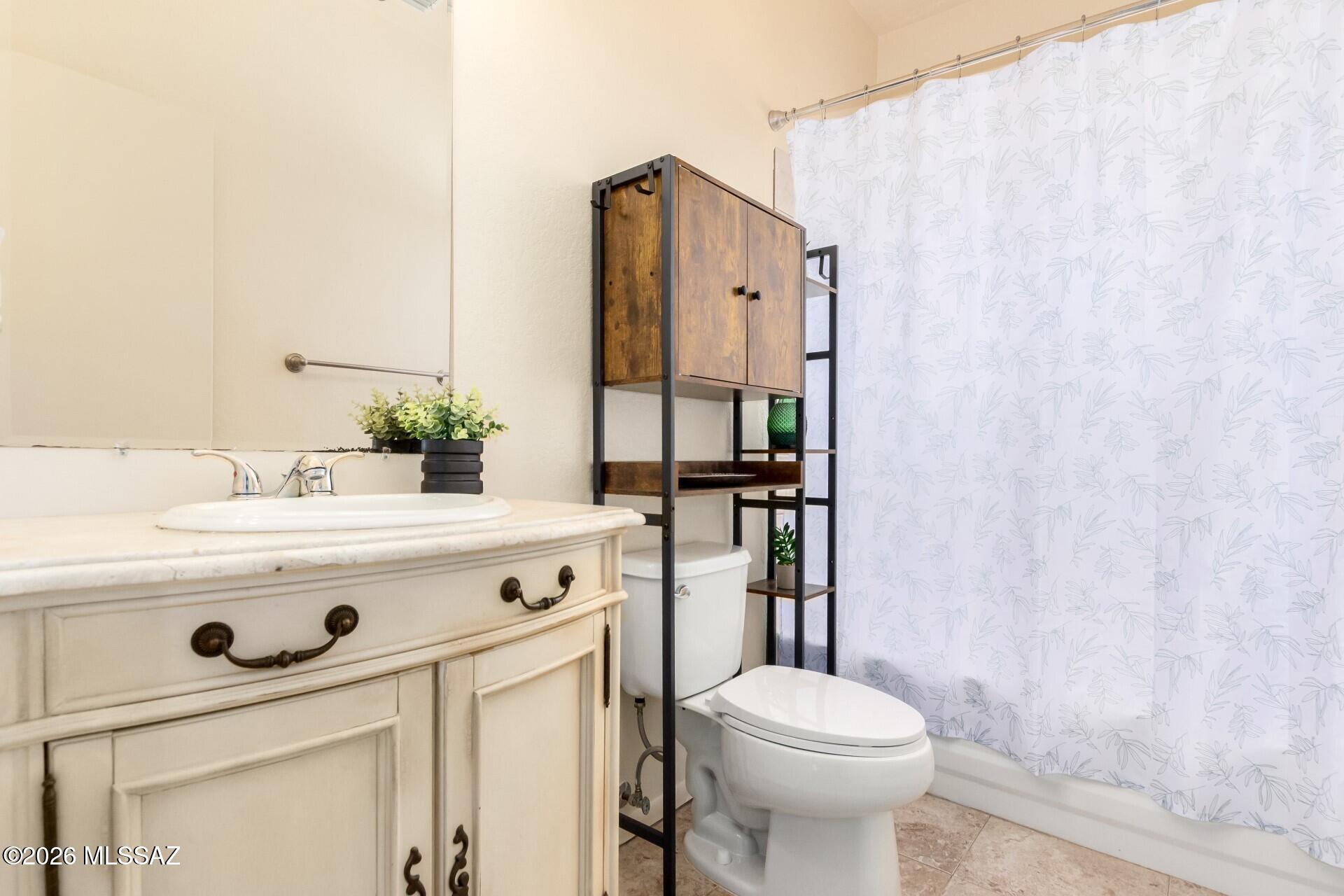 10472 N Fair Mountain Drive