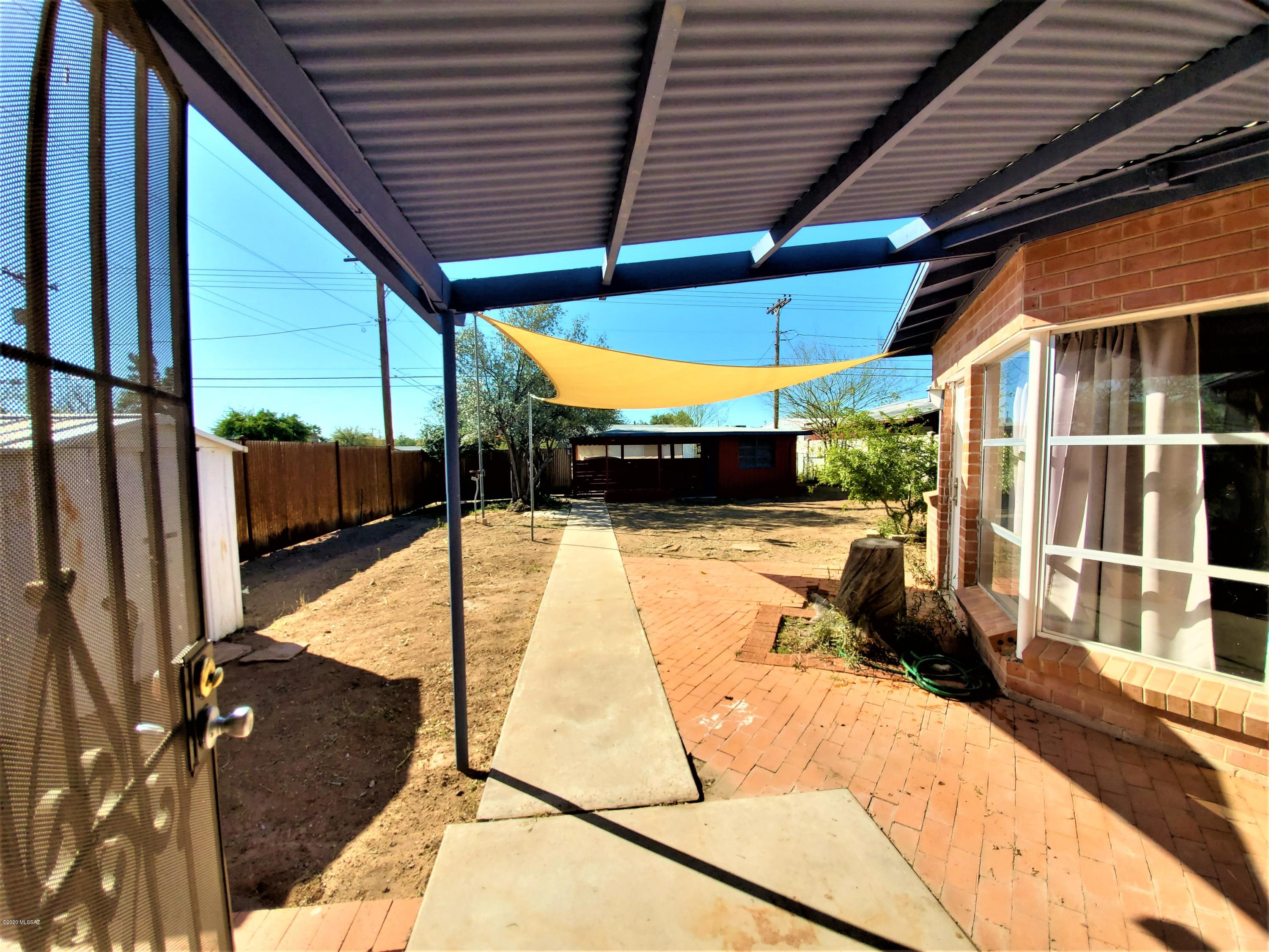 1746 E Copper Street