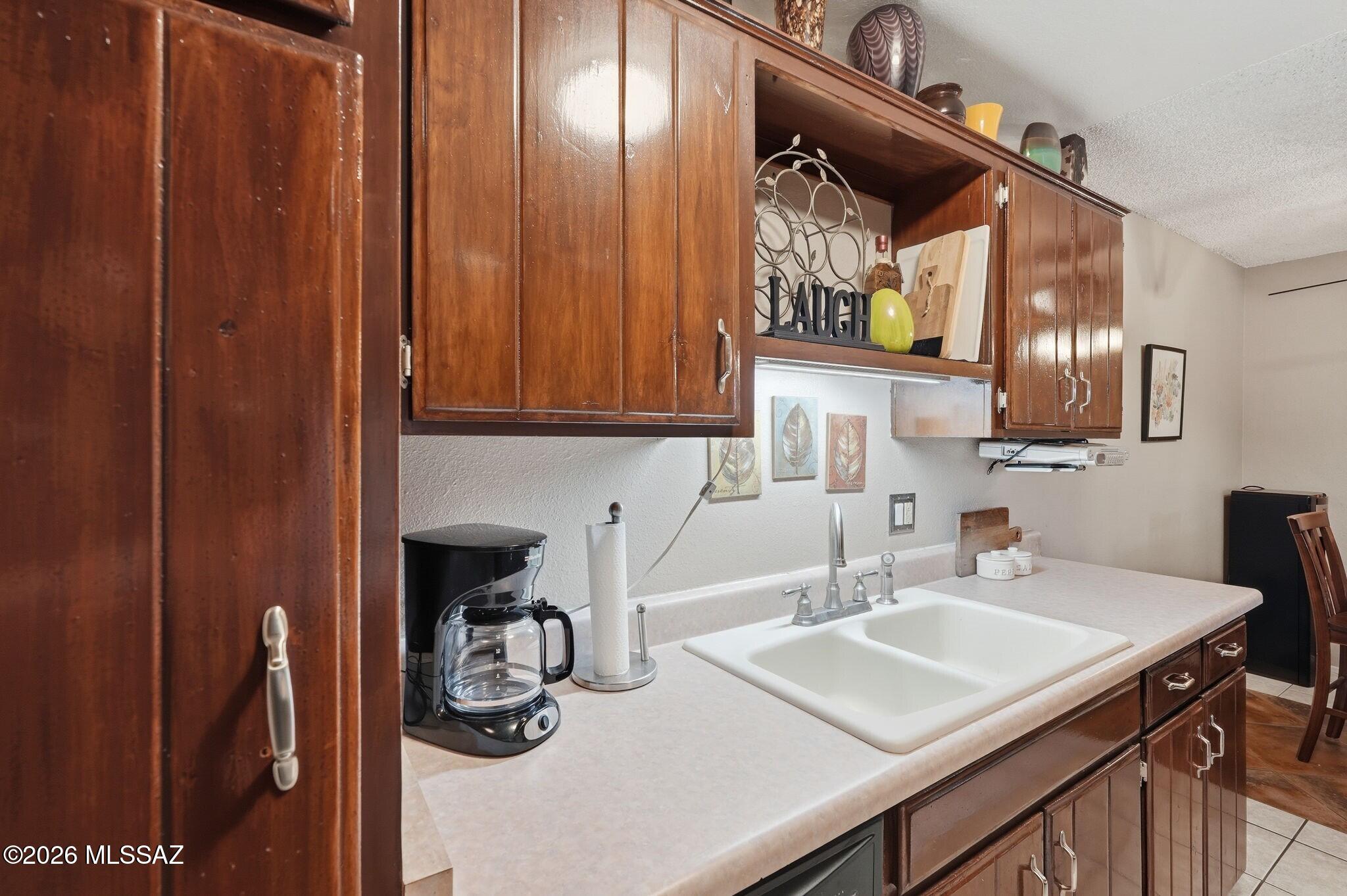 6615 E Golf Links Road Apt 1