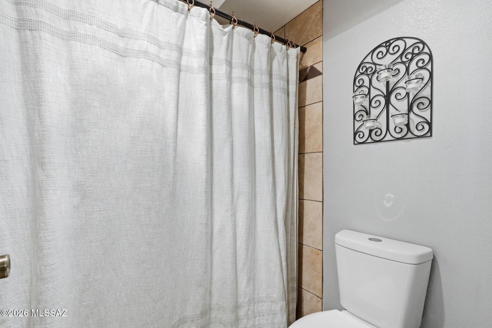 6615 E Golf Links Road Apt 1