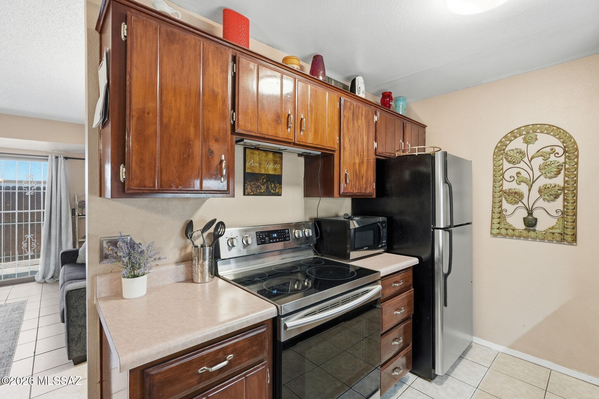 6615 E Golf Links Road Apt 1