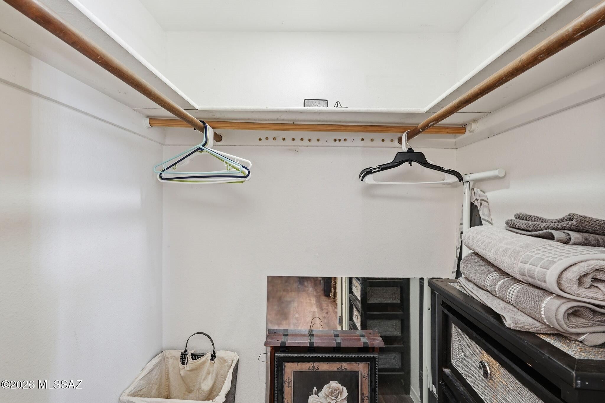 6615 E Golf Links Road Apt 1