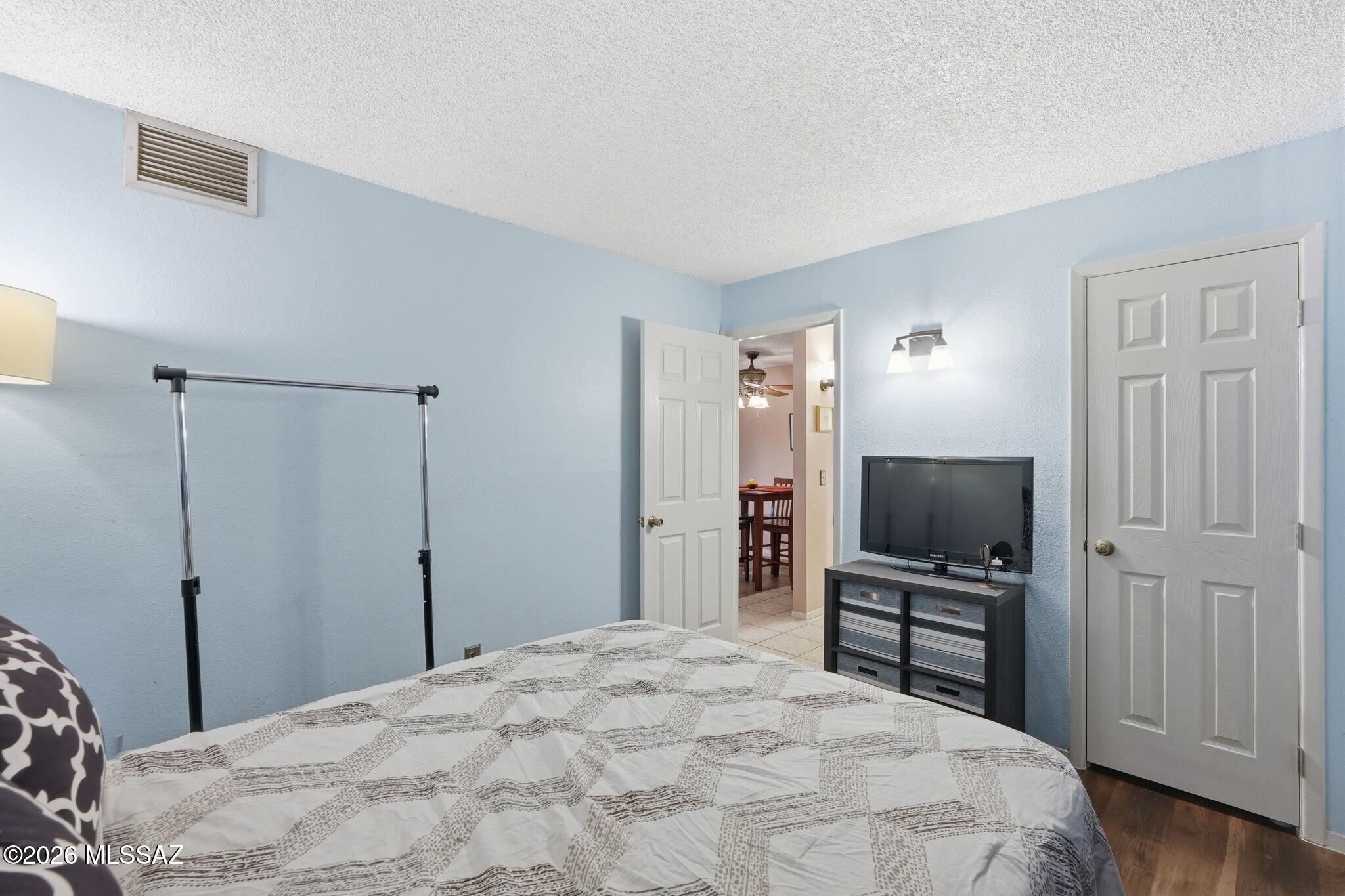 6615 E Golf Links Road Apt 1