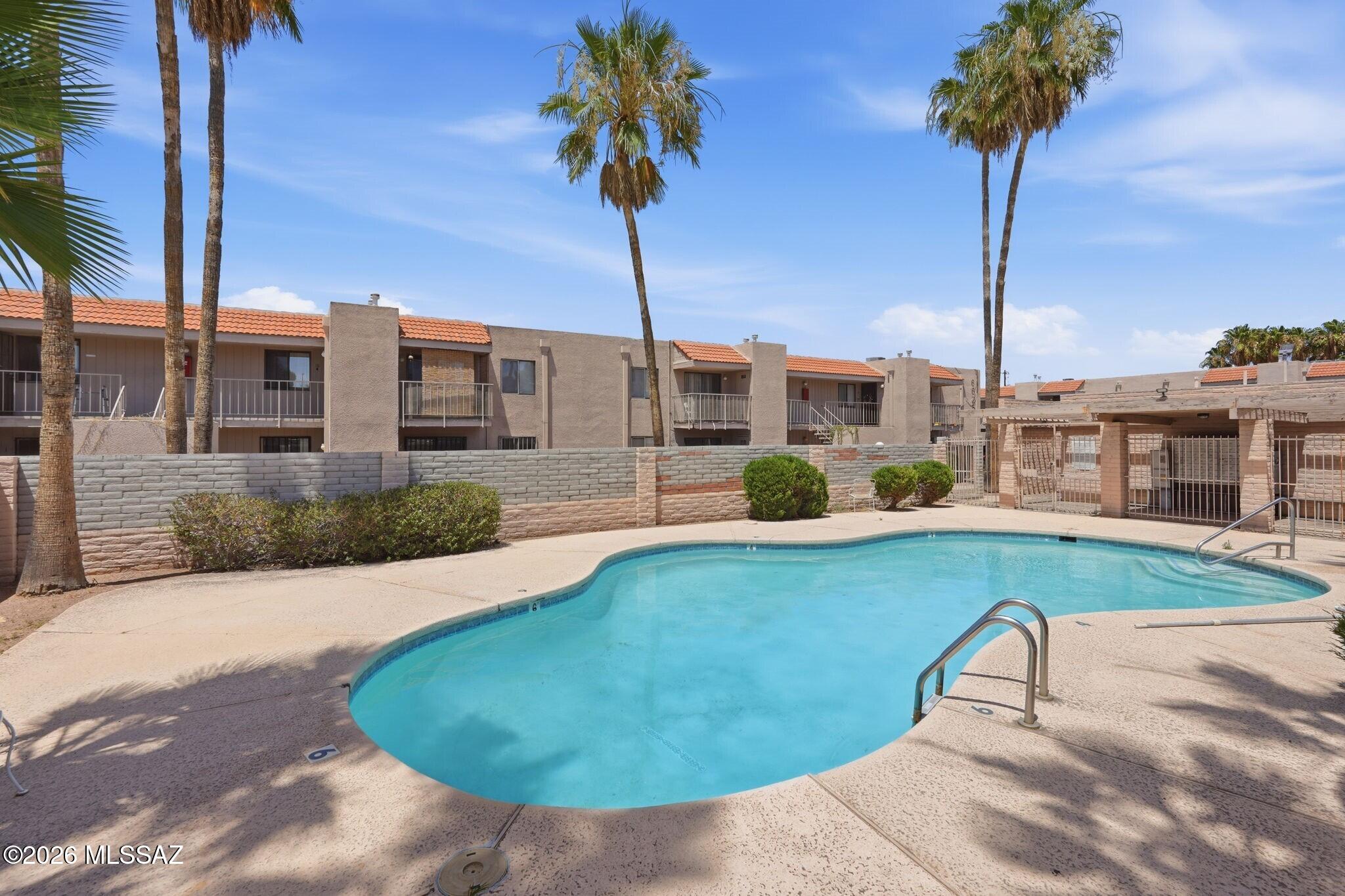 6615 E Golf Links Road Apt 1