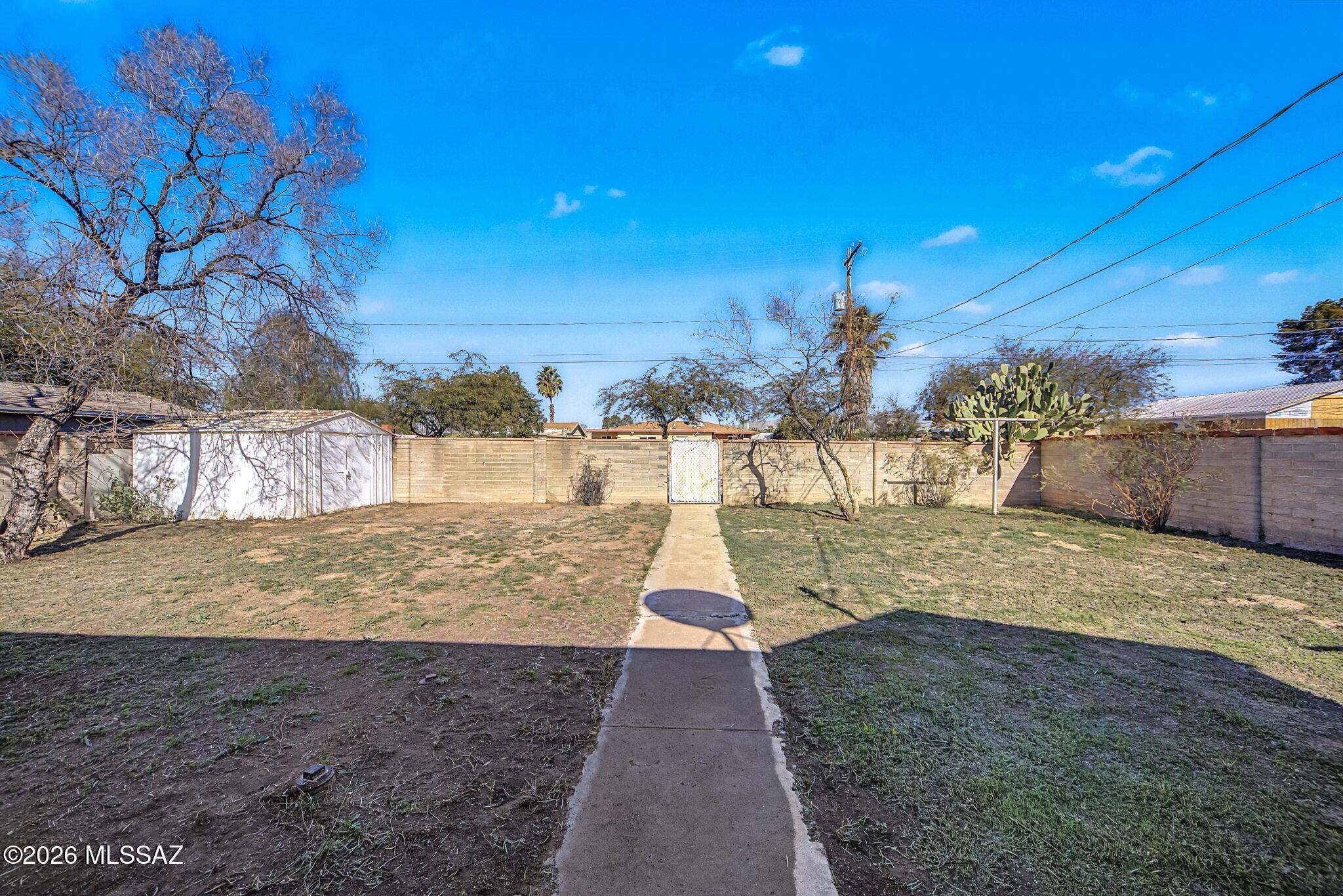 2531 E 19Th Street