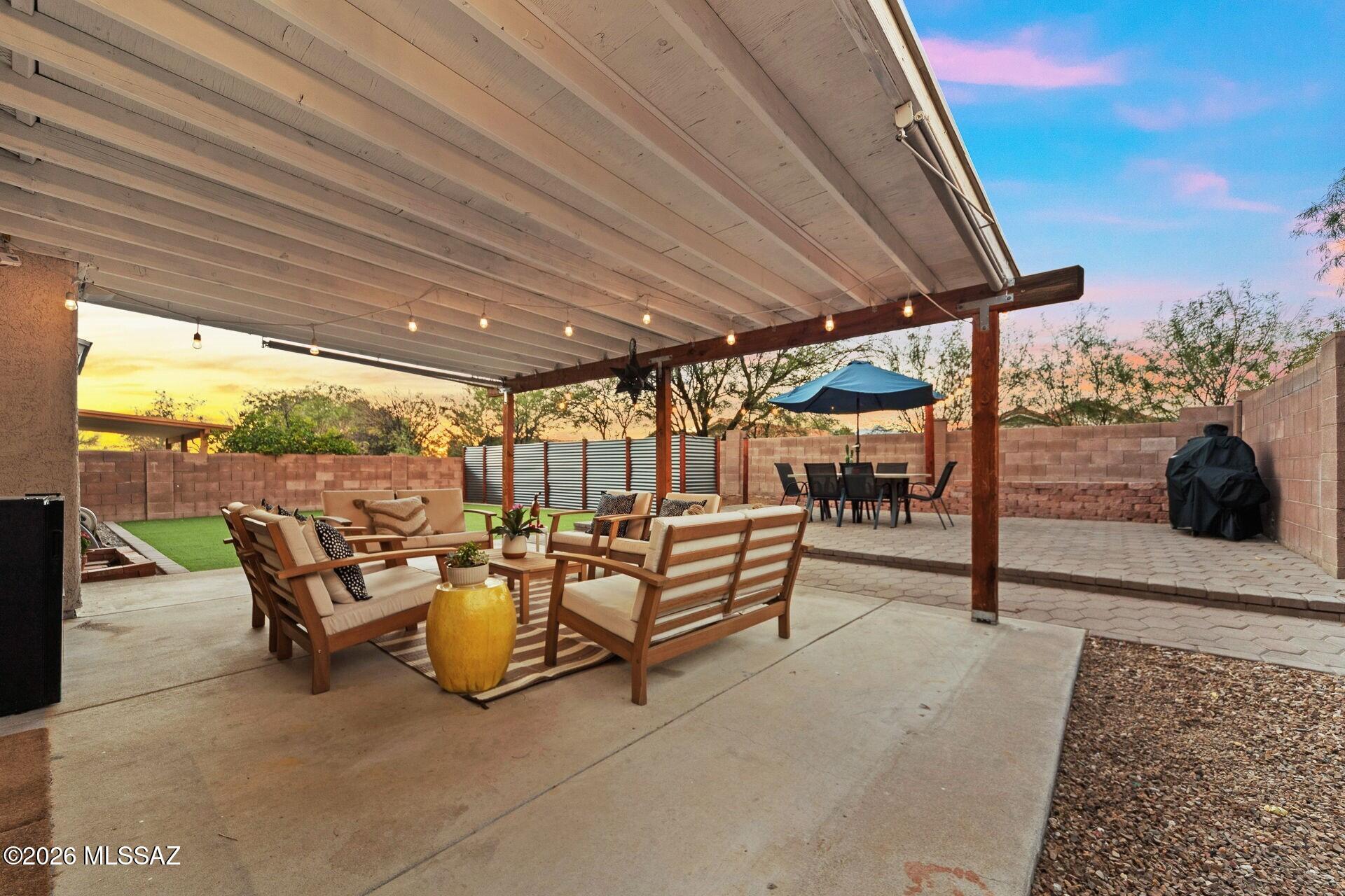 10209 E Foxmoor Drive