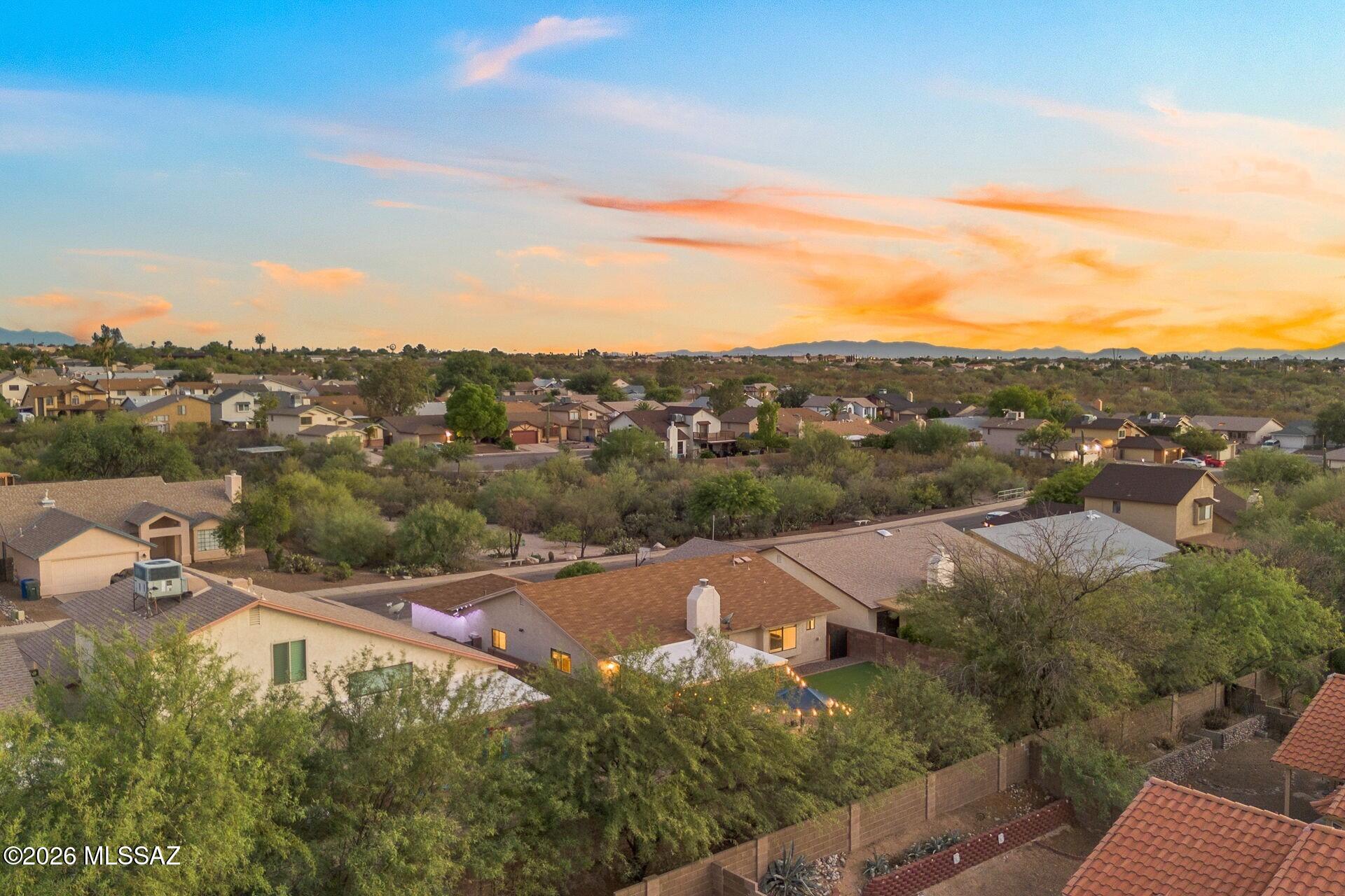 10209 E Foxmoor Drive