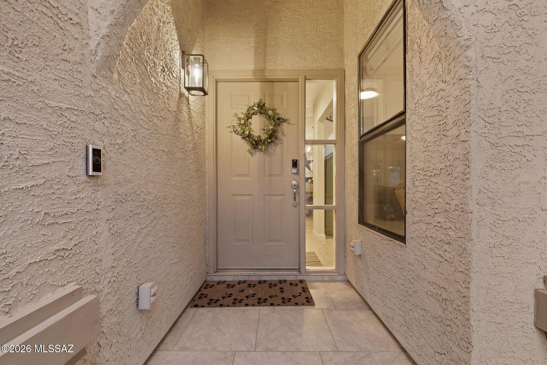 10209 E Foxmoor Drive