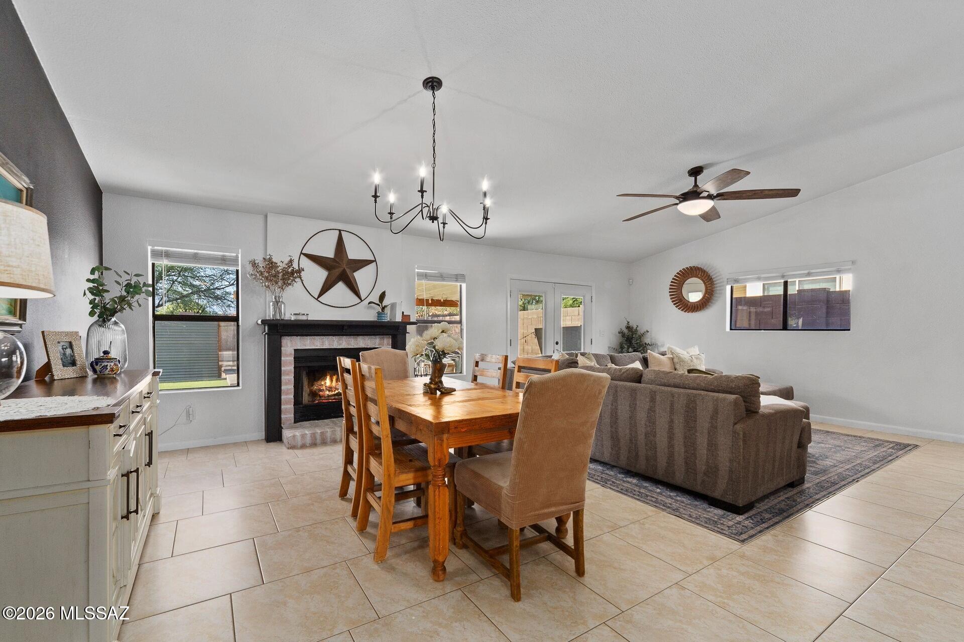 10209 E Foxmoor Drive