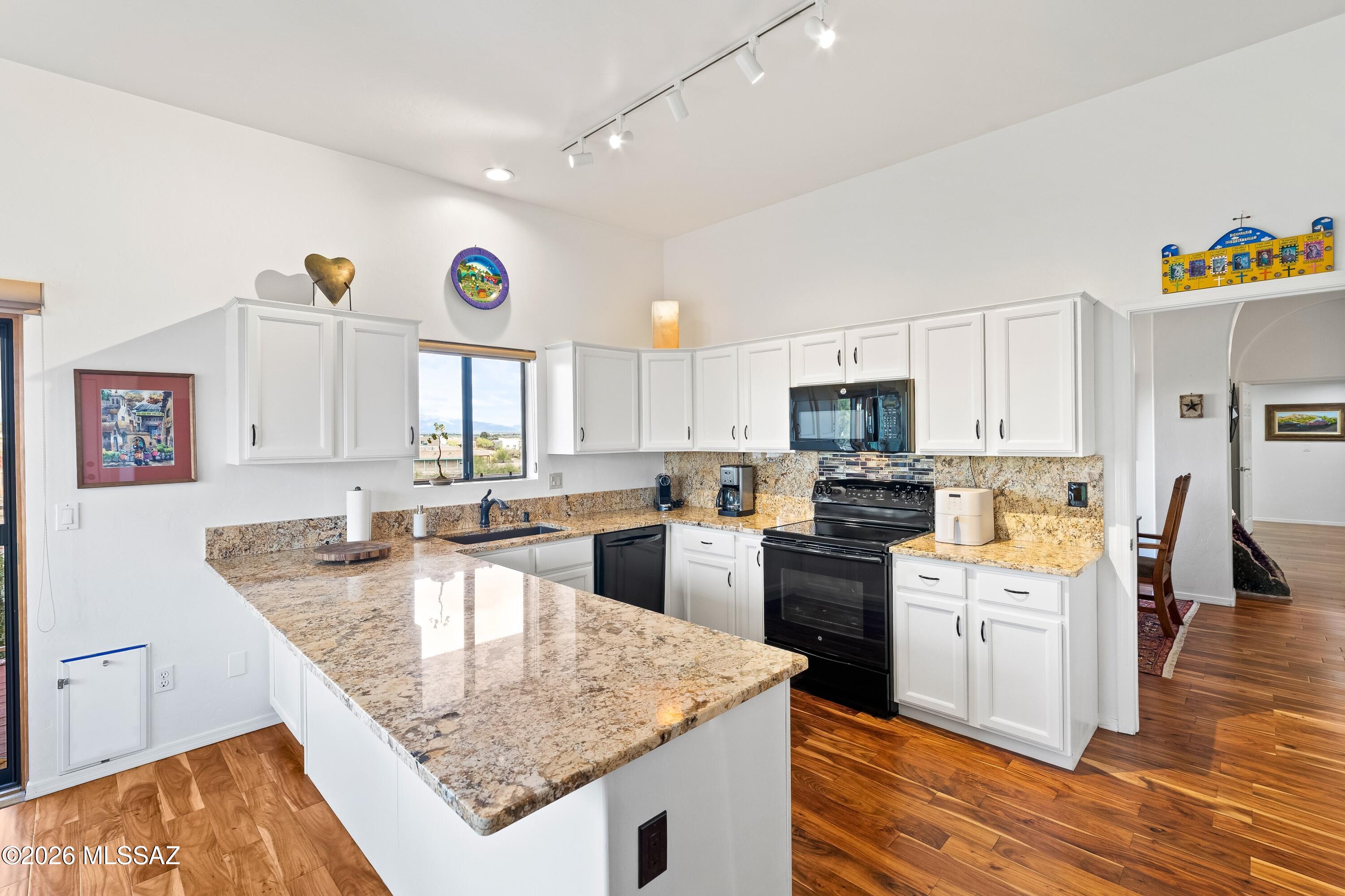4436 E River Oak Trail