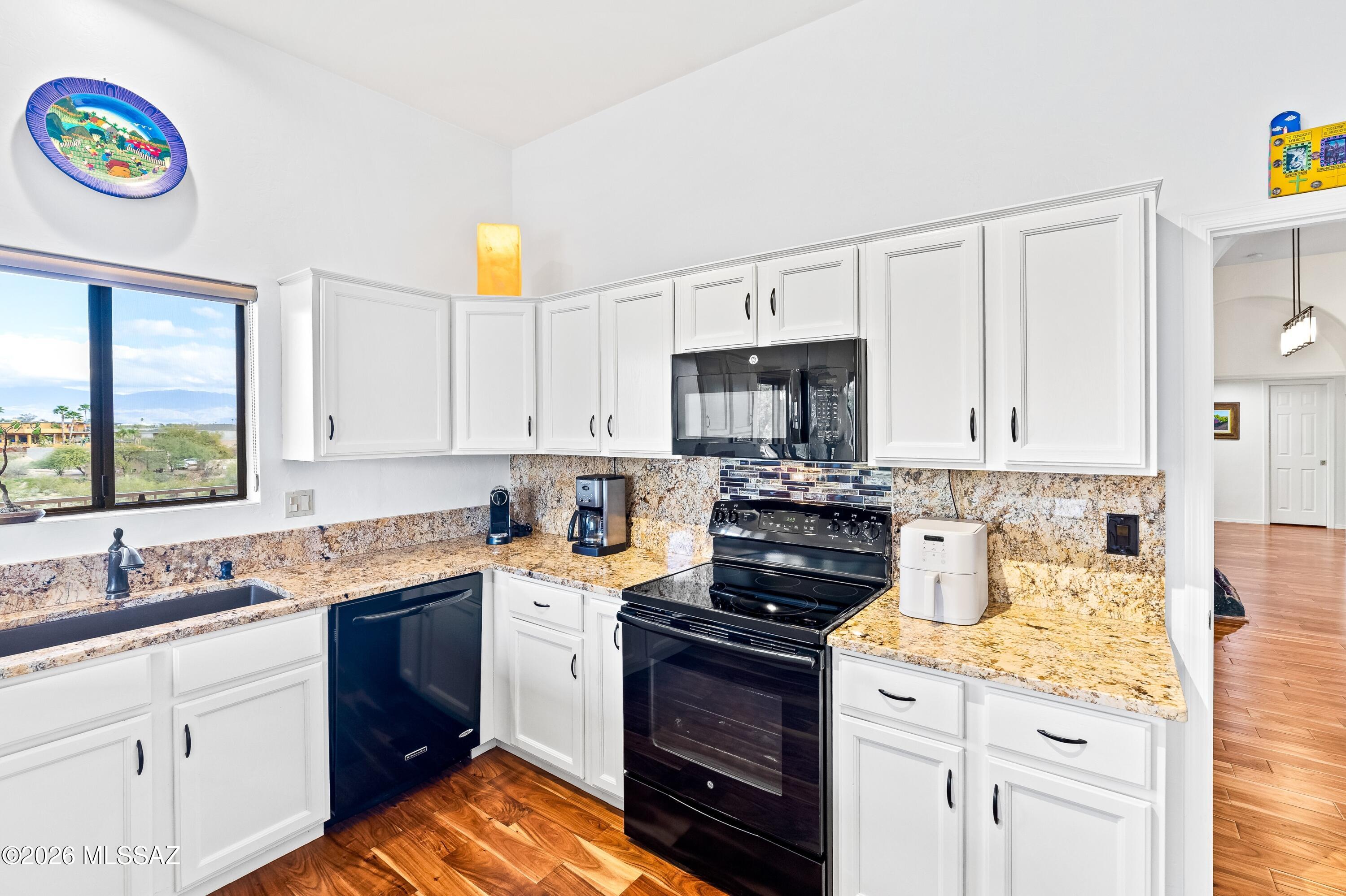 4436 E River Oak Trail
