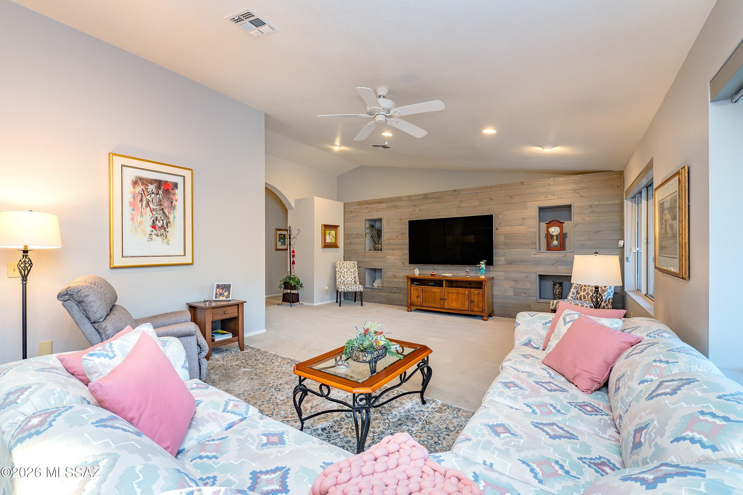 38243 S Golf Course Drive