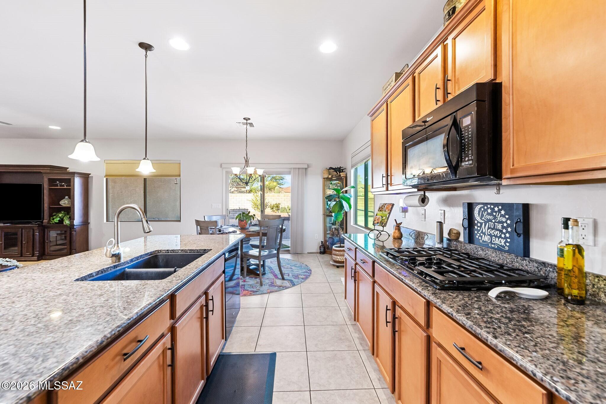 4292 W Thunder Ranch Place
