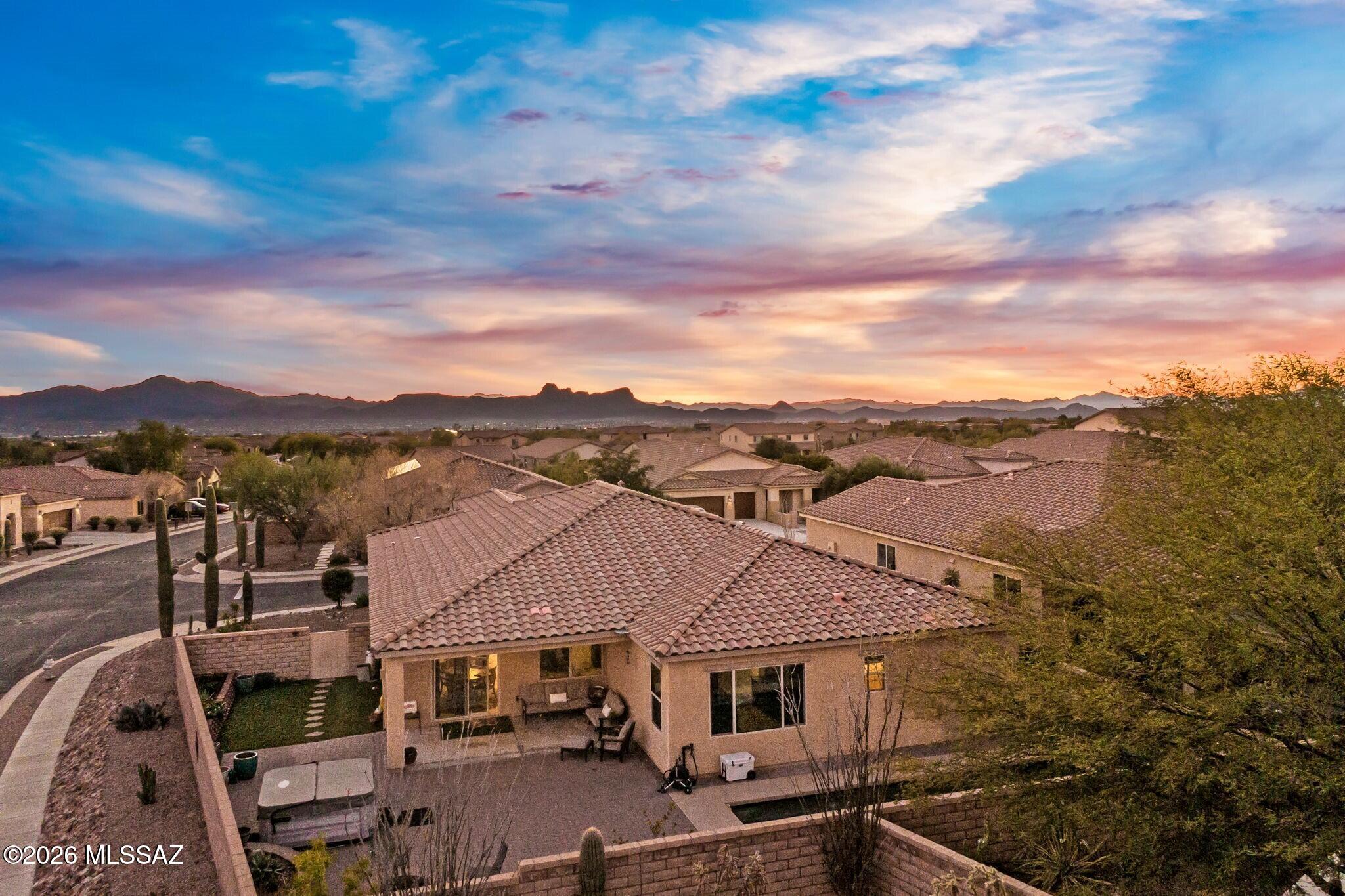 4292 W Thunder Ranch Place