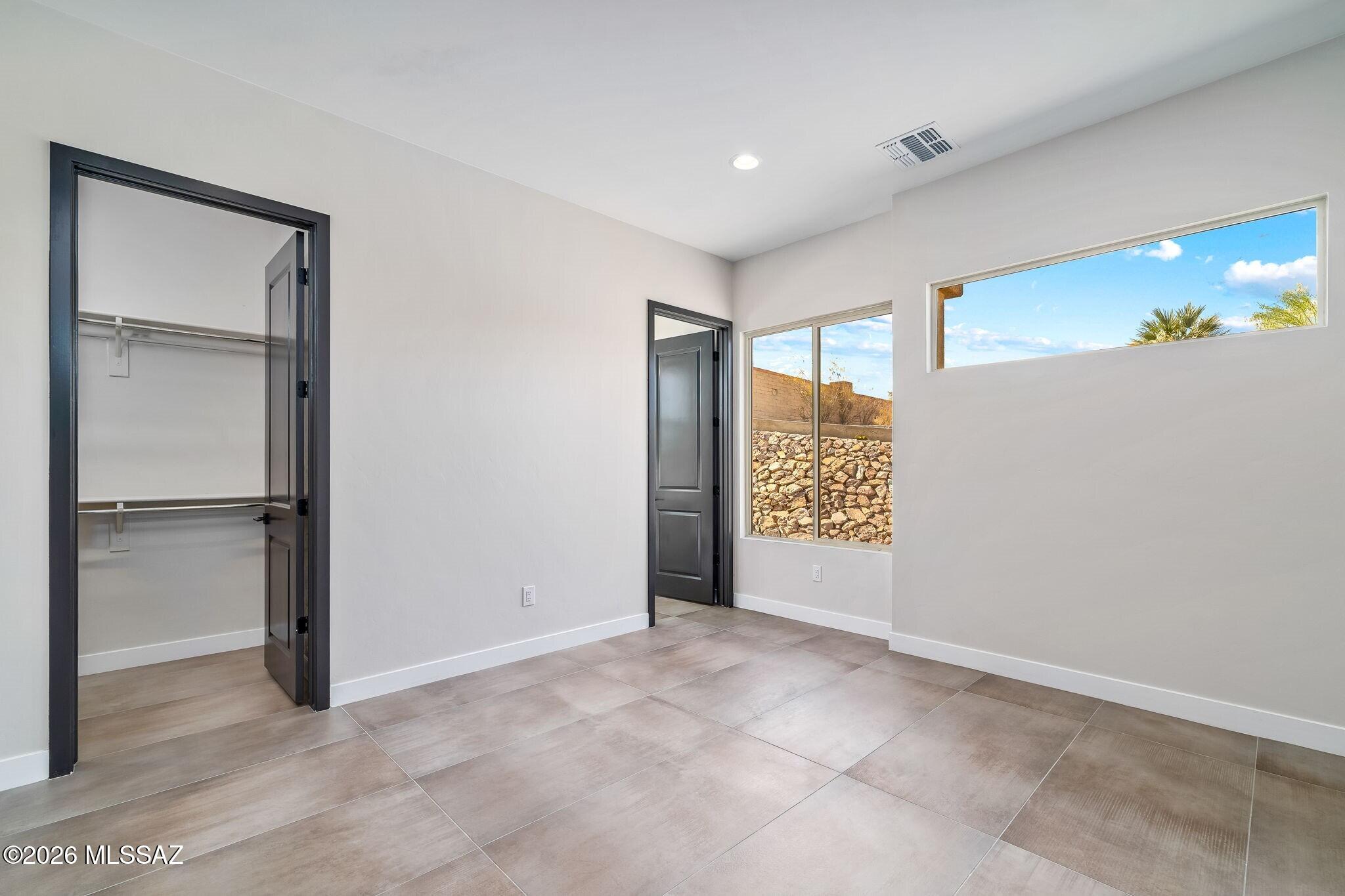 3560 N San Sebastián Drive 12