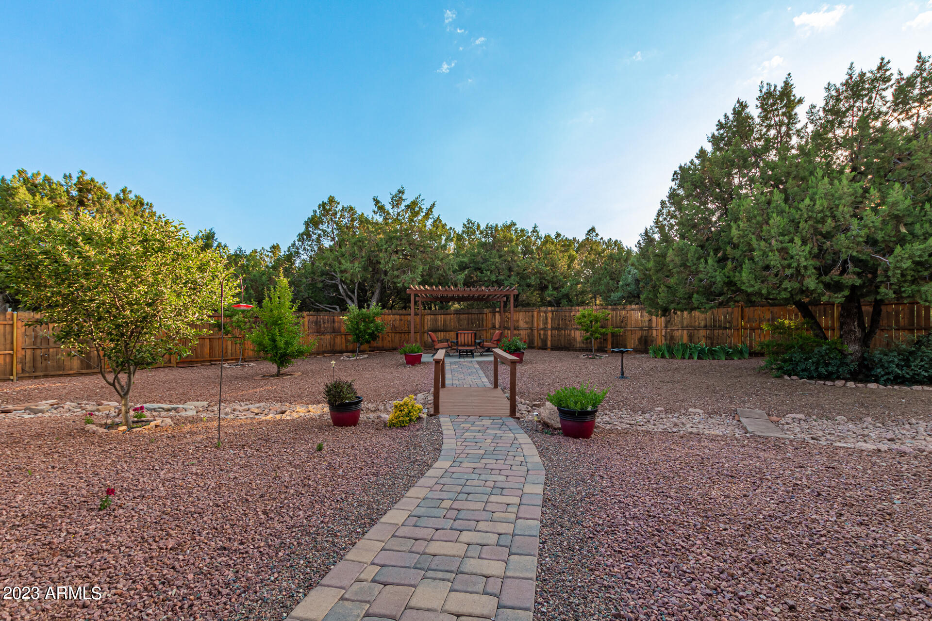 1700 W DAVIDSON Circle