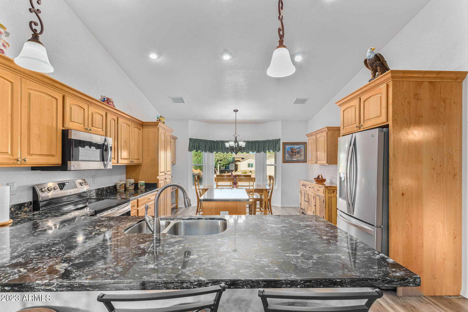 1700 W DAVIDSON Circle