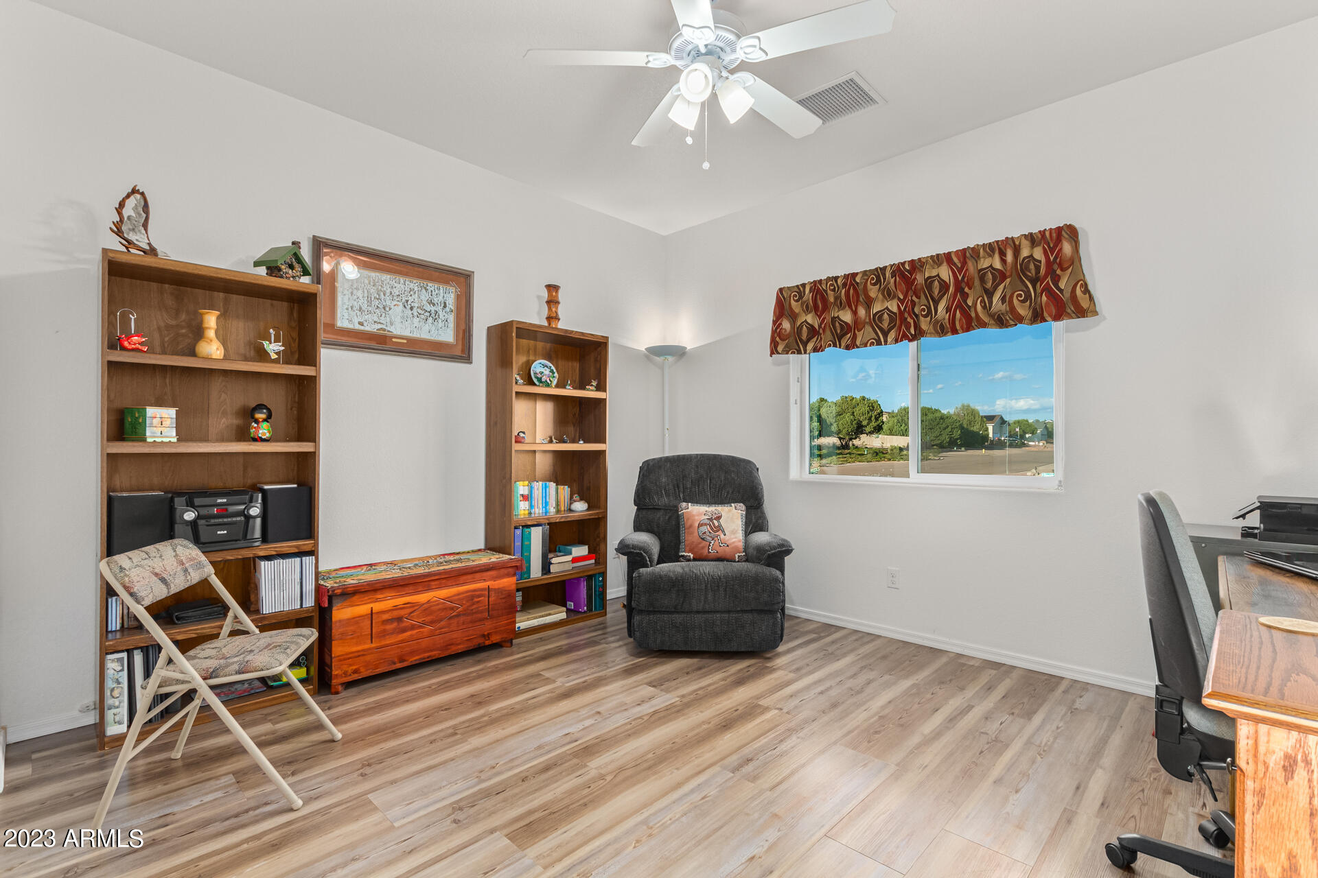 1700 W DAVIDSON Circle