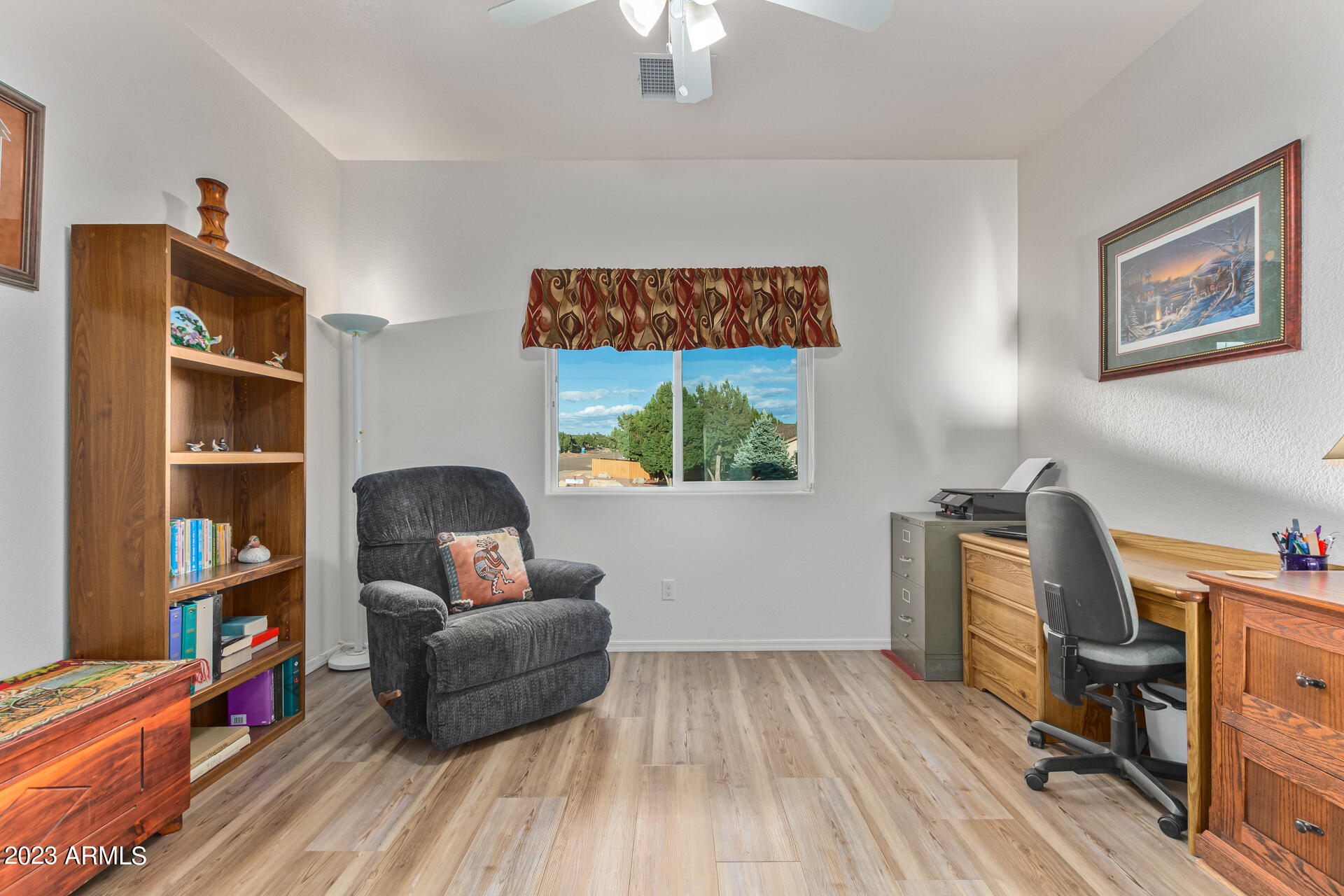 1700 W DAVIDSON Circle