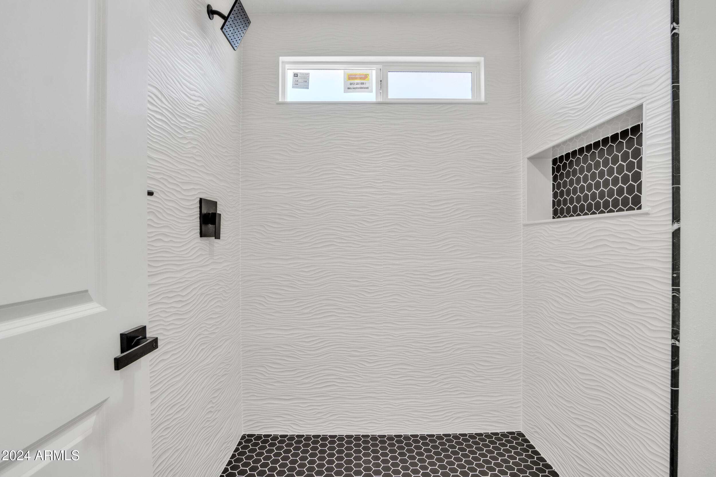 2214 S LAS FLORES --