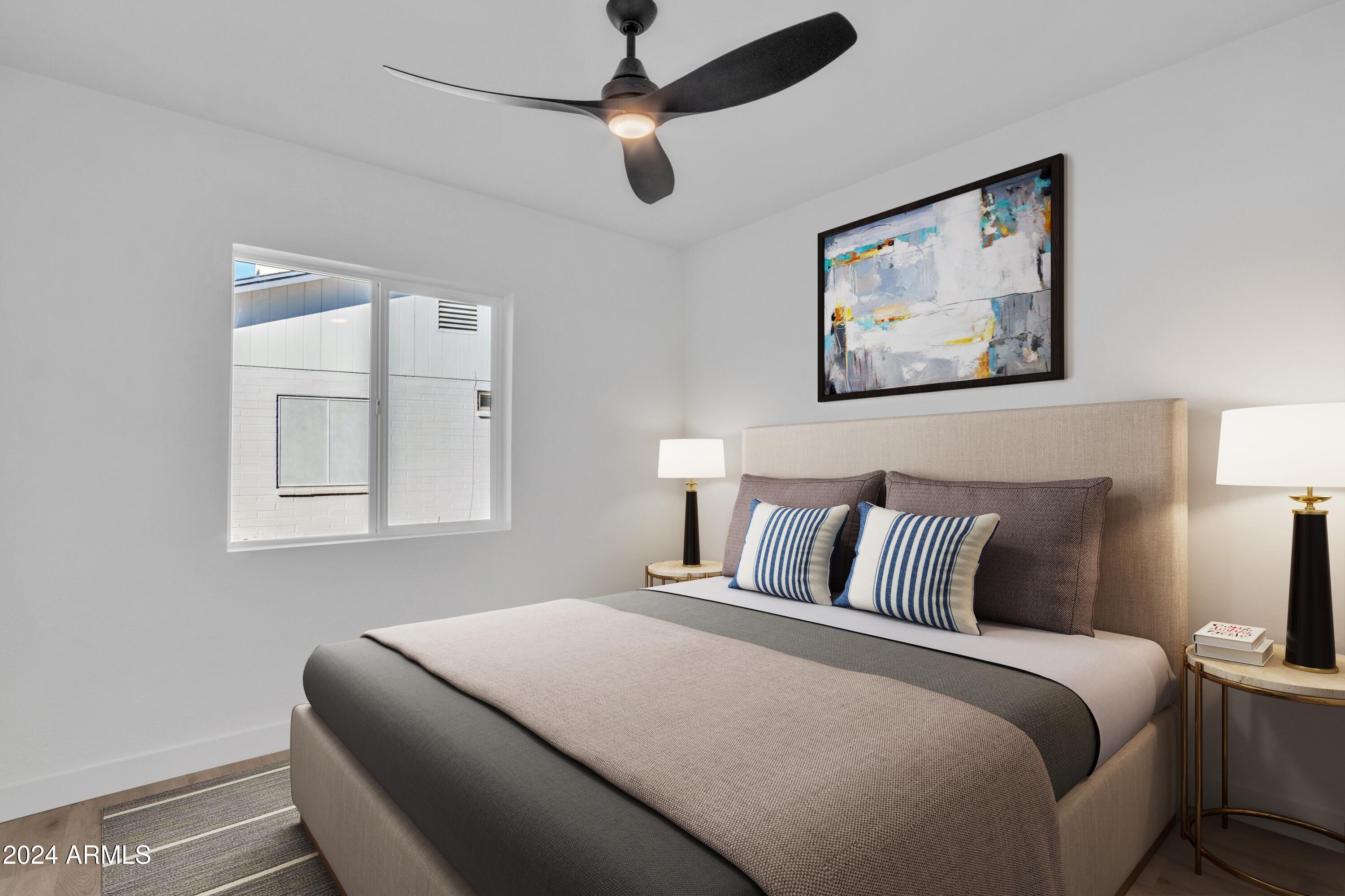 2214 S LAS FLORES --