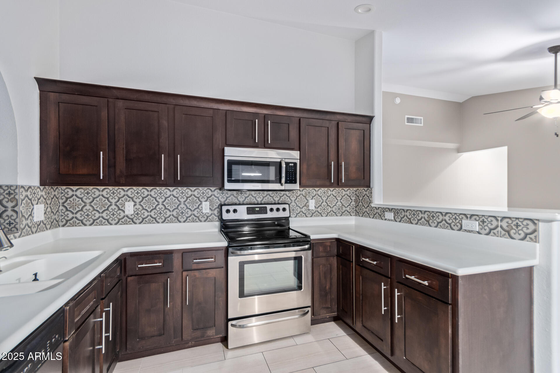 14829 N 41ST Place