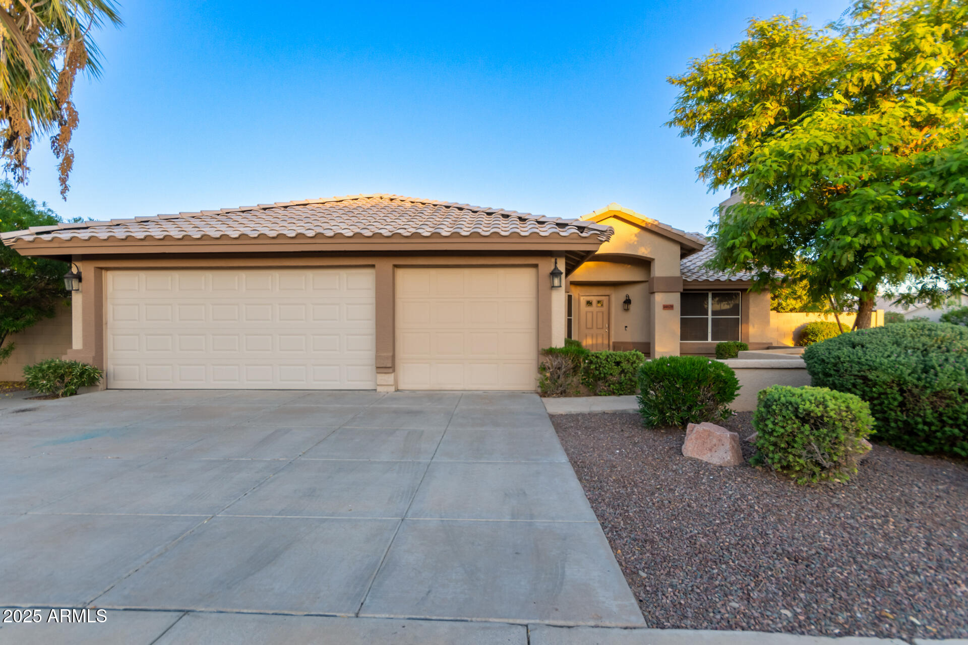 14829 N 41ST Place