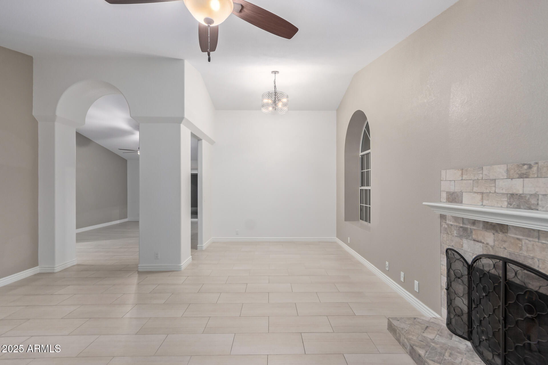 14829 N 41ST Place