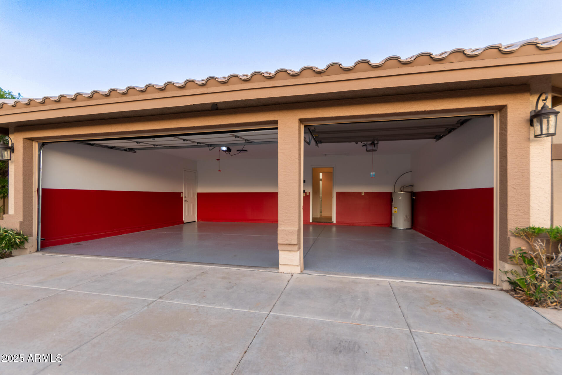 14829 N 41ST Place
