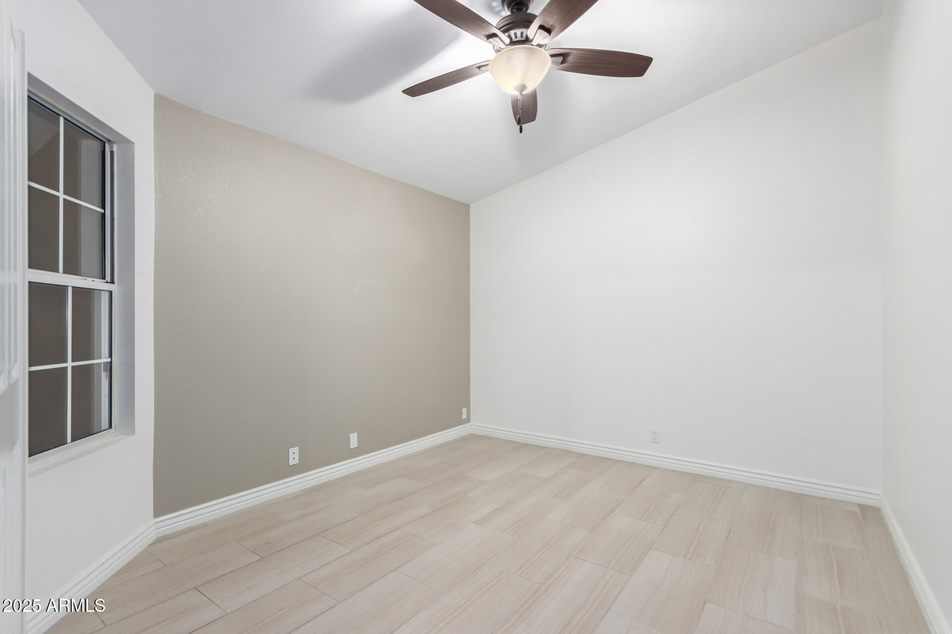 14829 N 41ST Place