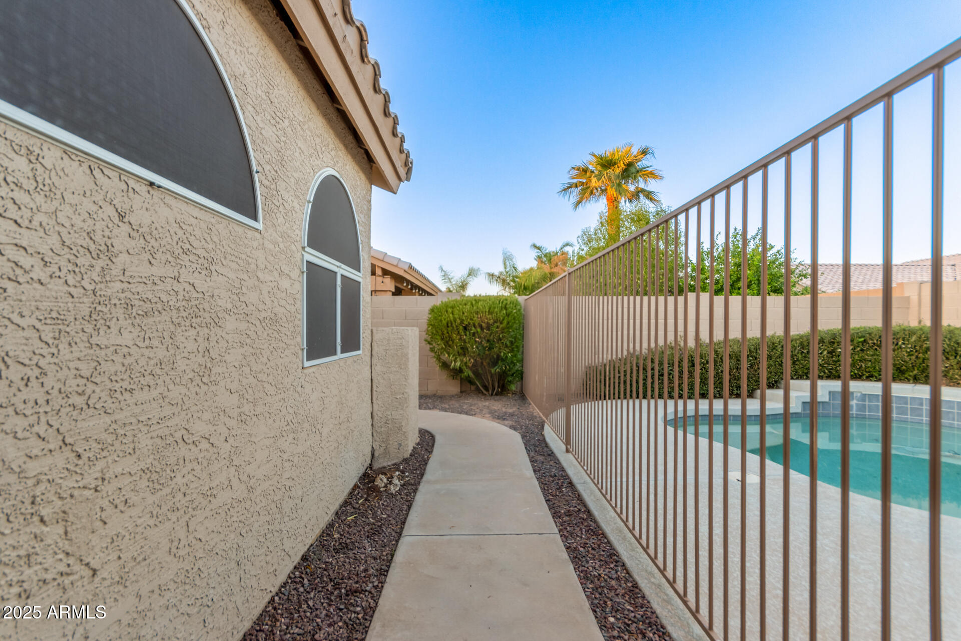 14829 N 41ST Place