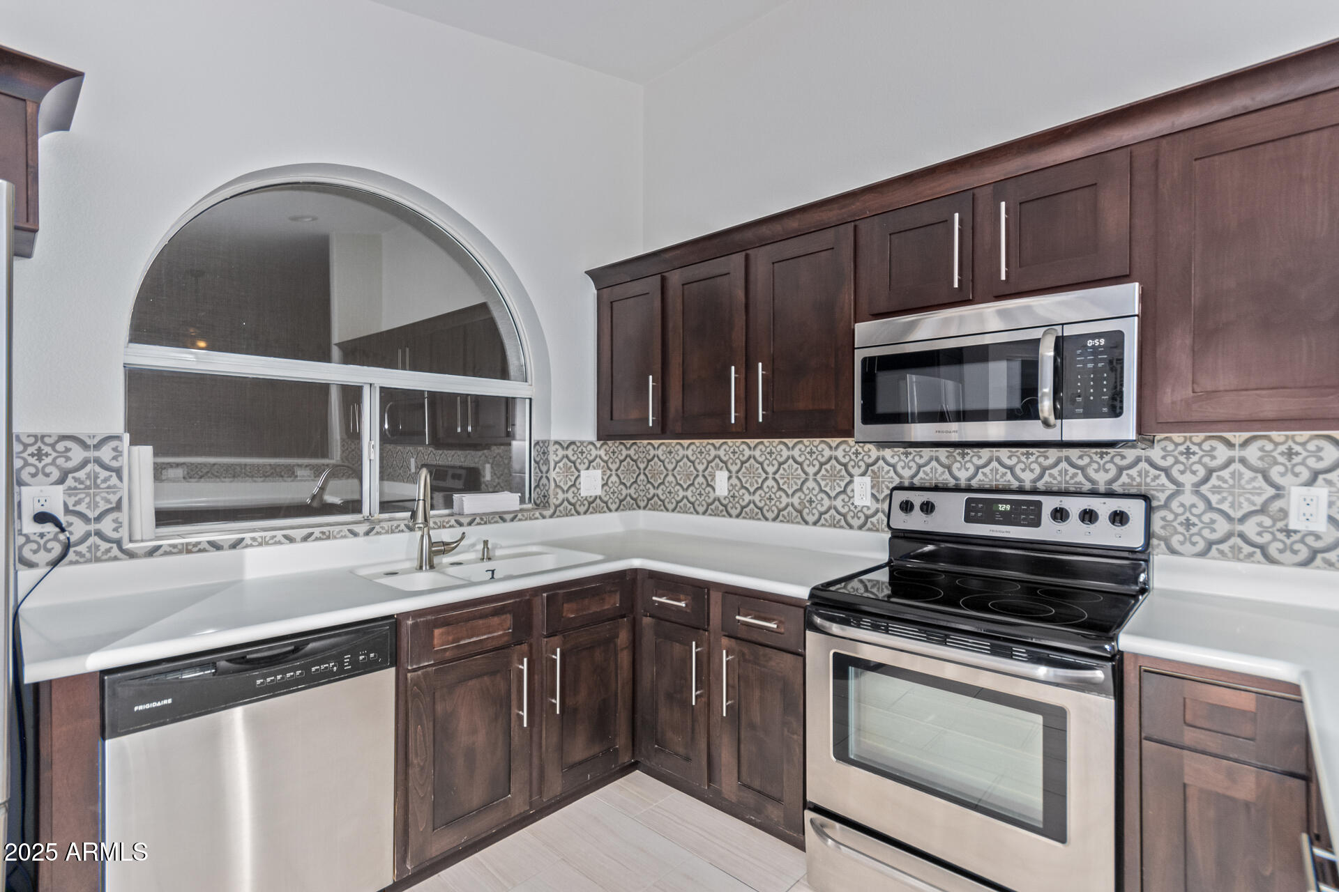 14829 N 41ST Place