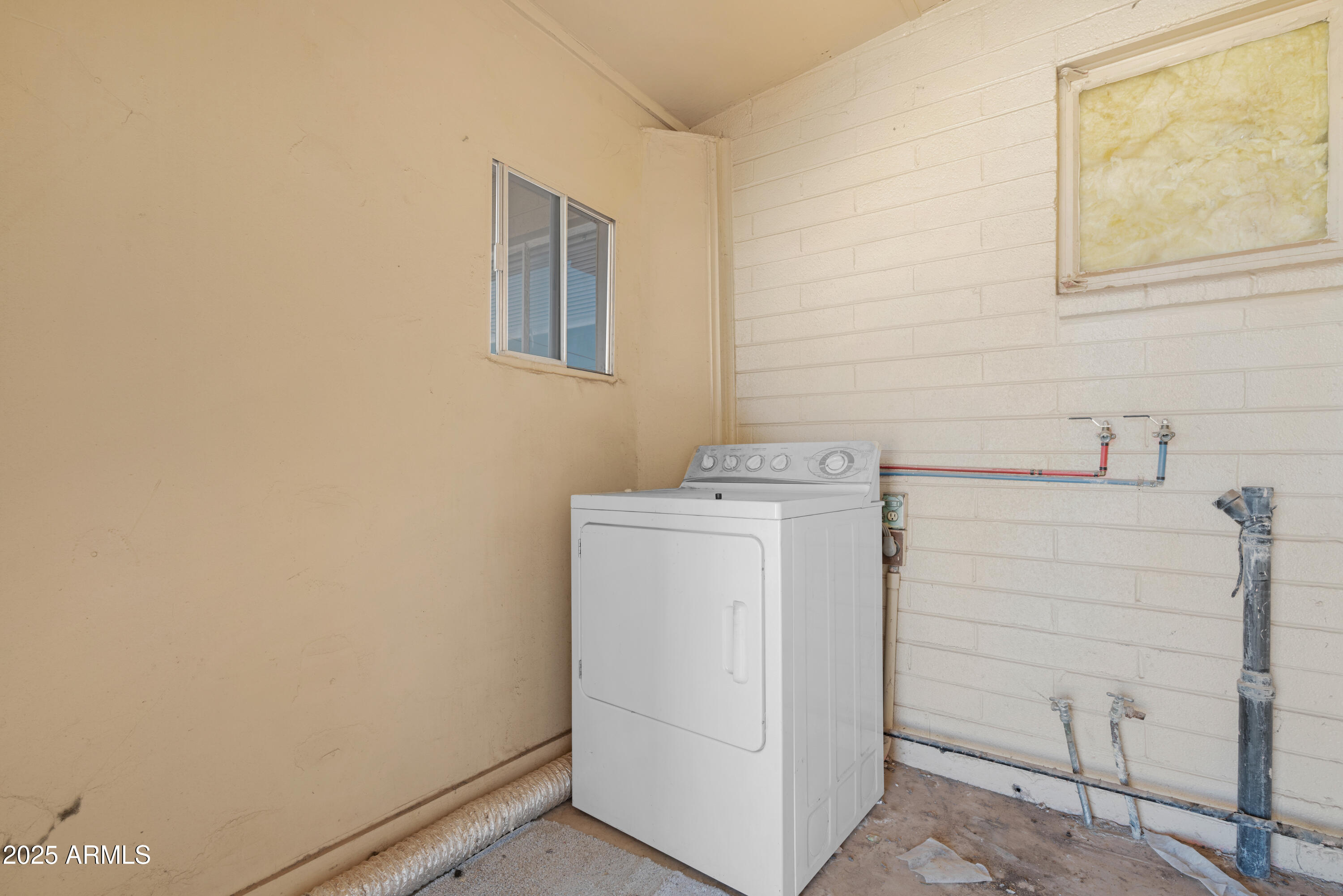 1434 N CASA GRANDE Avenue