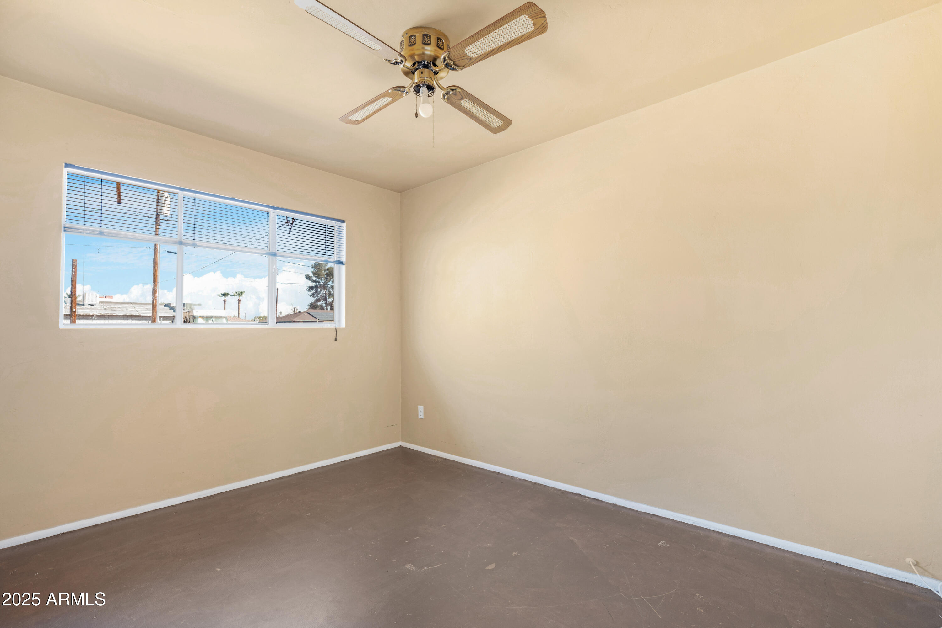 1434 N CASA GRANDE Avenue