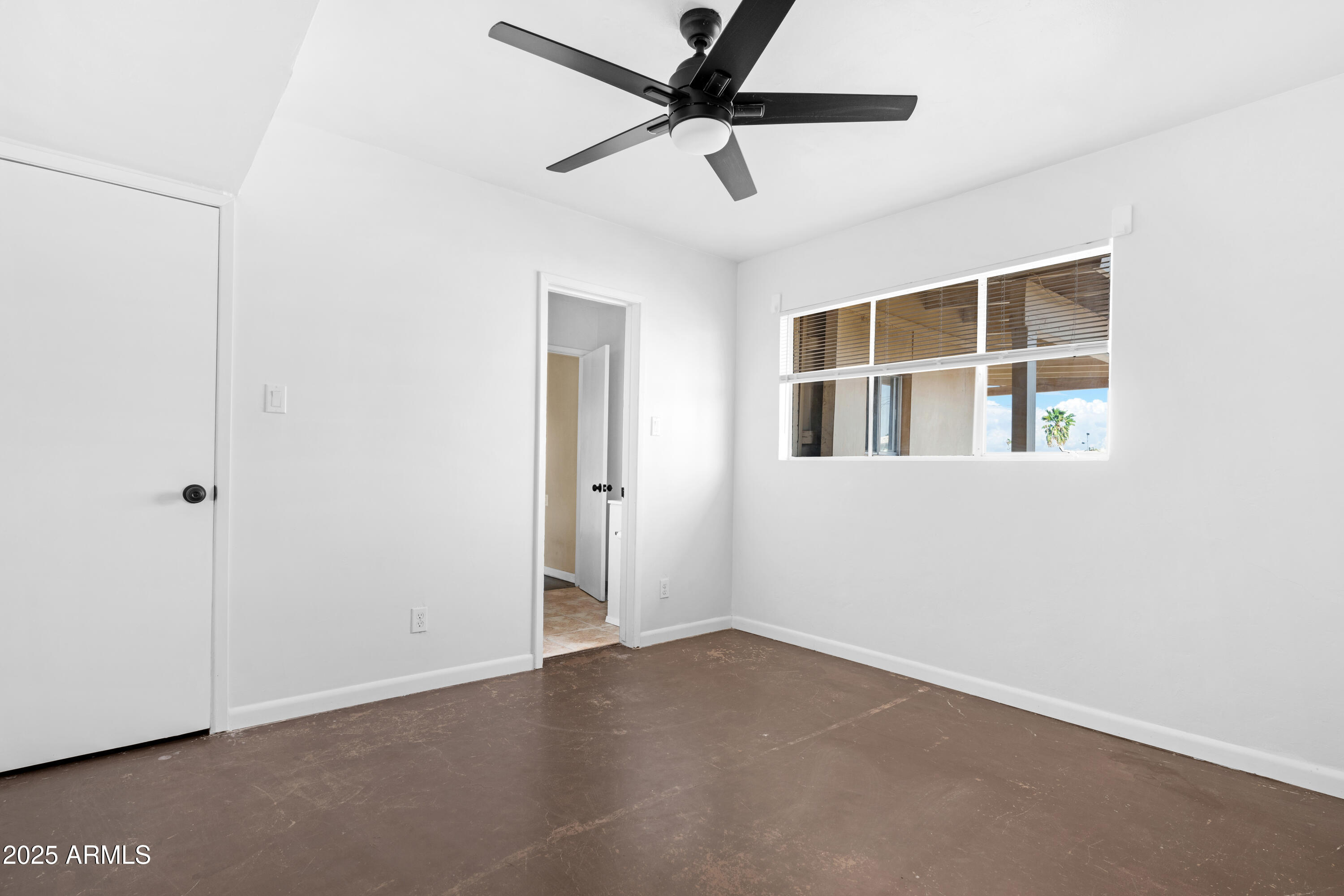 1434 N CASA GRANDE Avenue