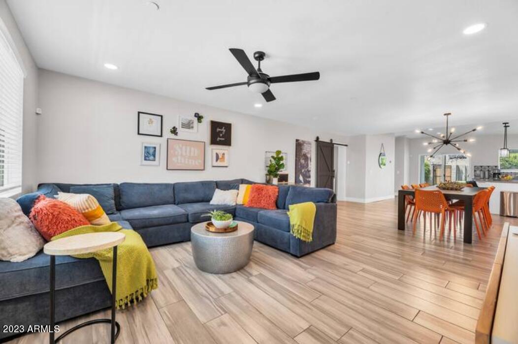 7810 E WILLETTA Street