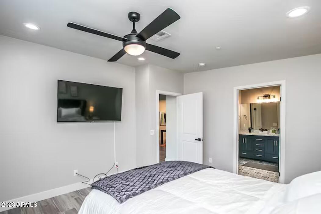 7810 E WILLETTA Street