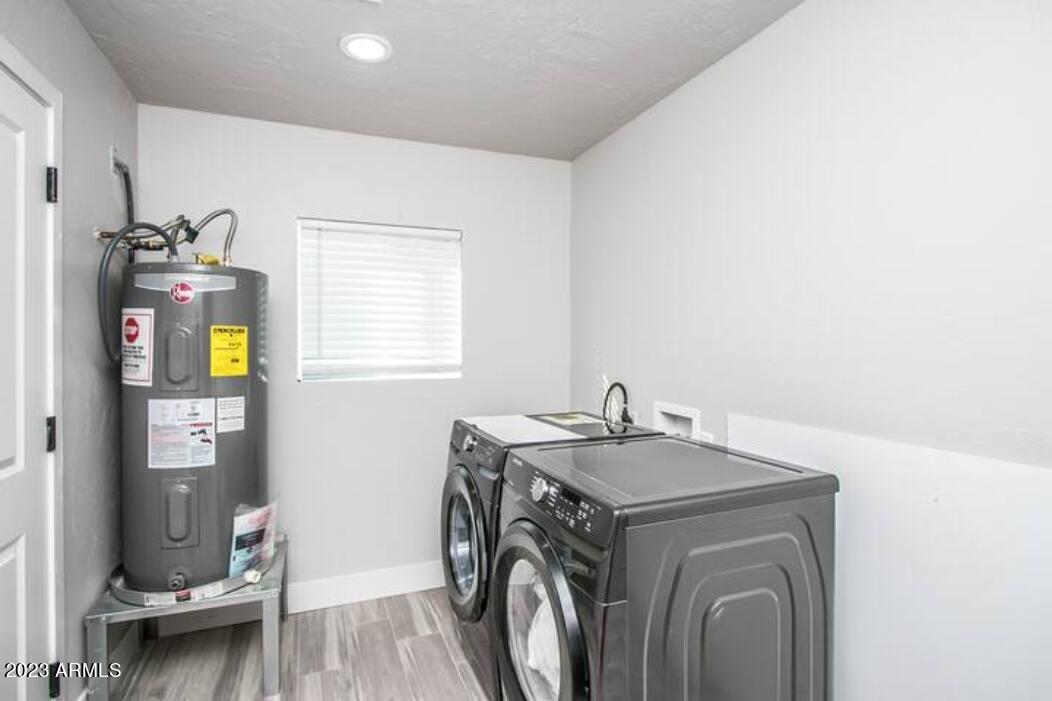 7810 E WILLETTA Street