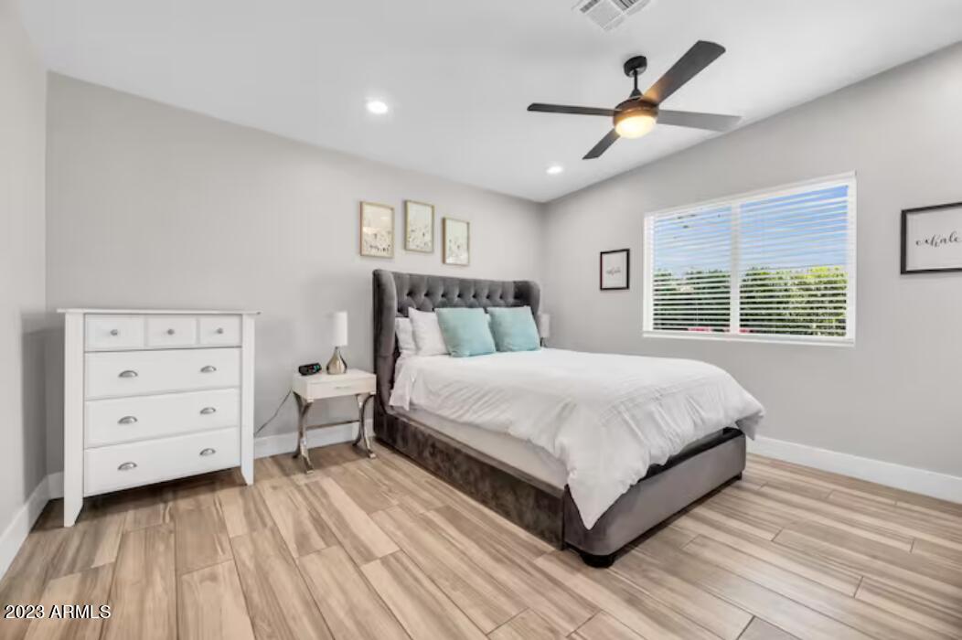 7810 E WILLETTA Street