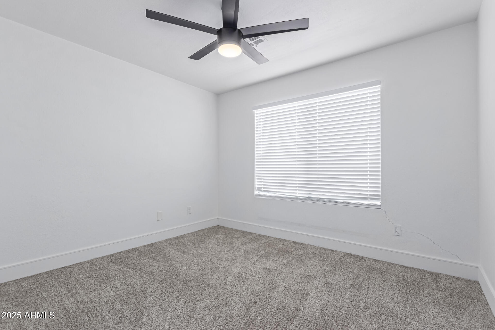 2433 E IMPALA Avenue