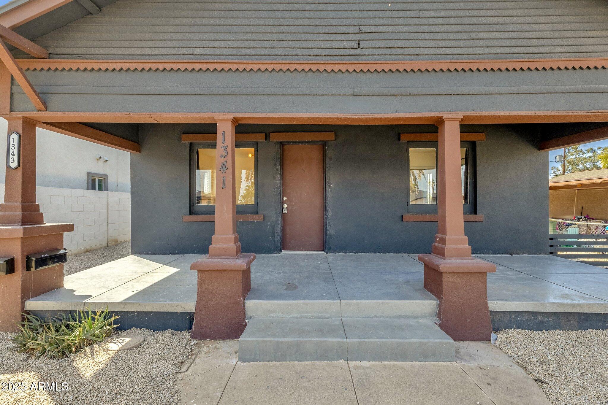 1341 E WILLETTA Street