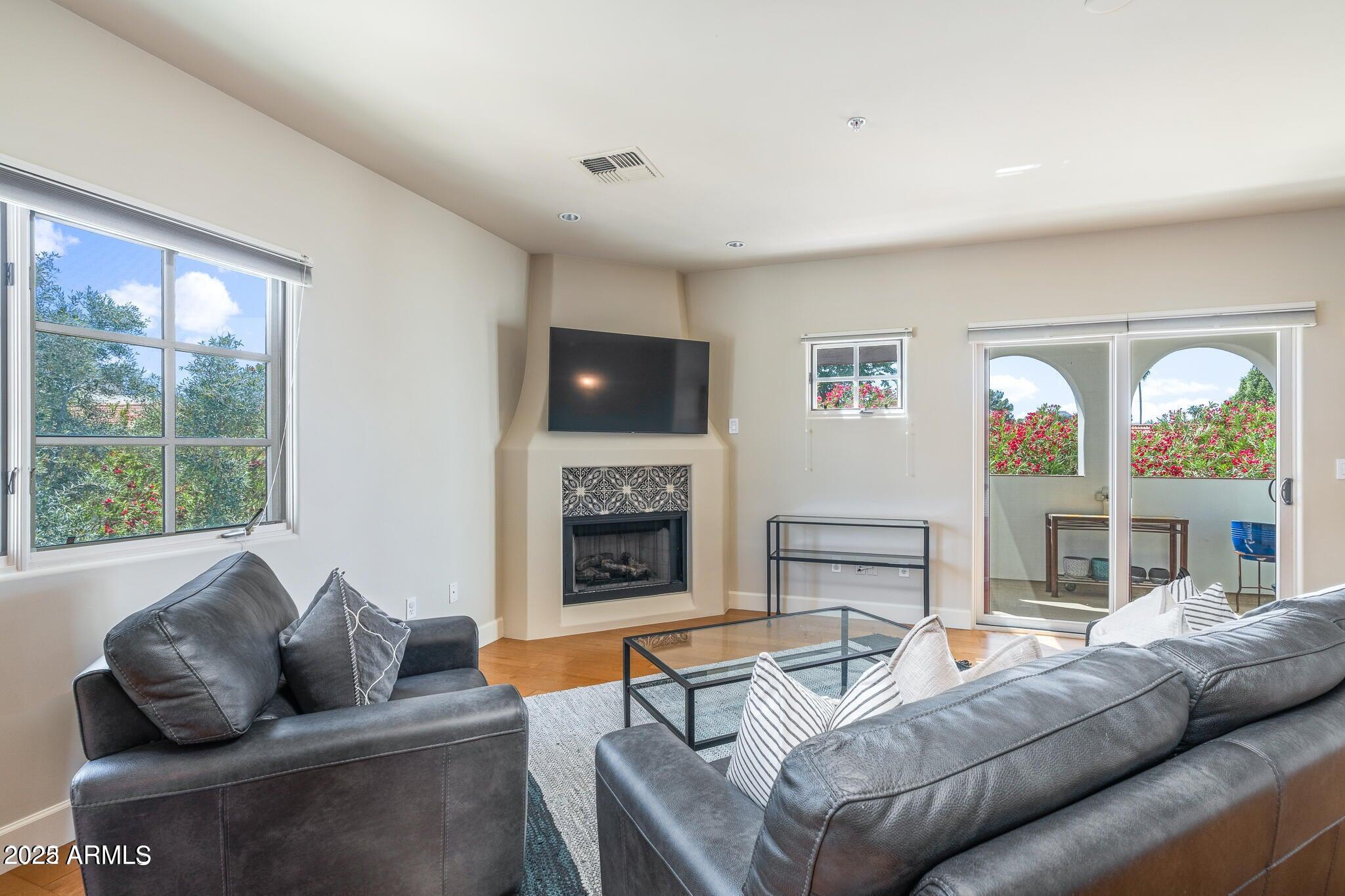 8333 E VIA PASEO DEL NORTE 1010