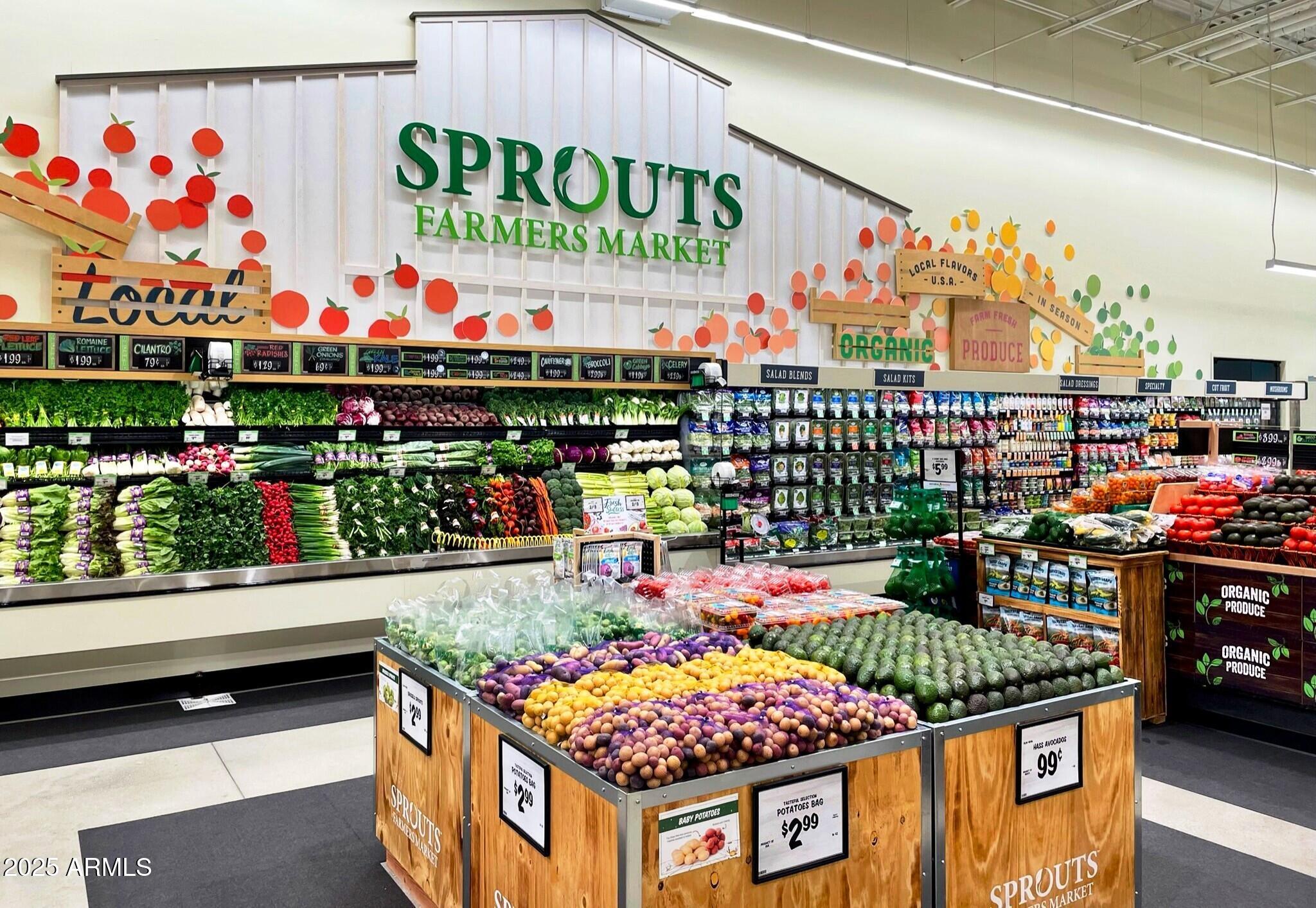 13676 N 73rd Drive, Peoria