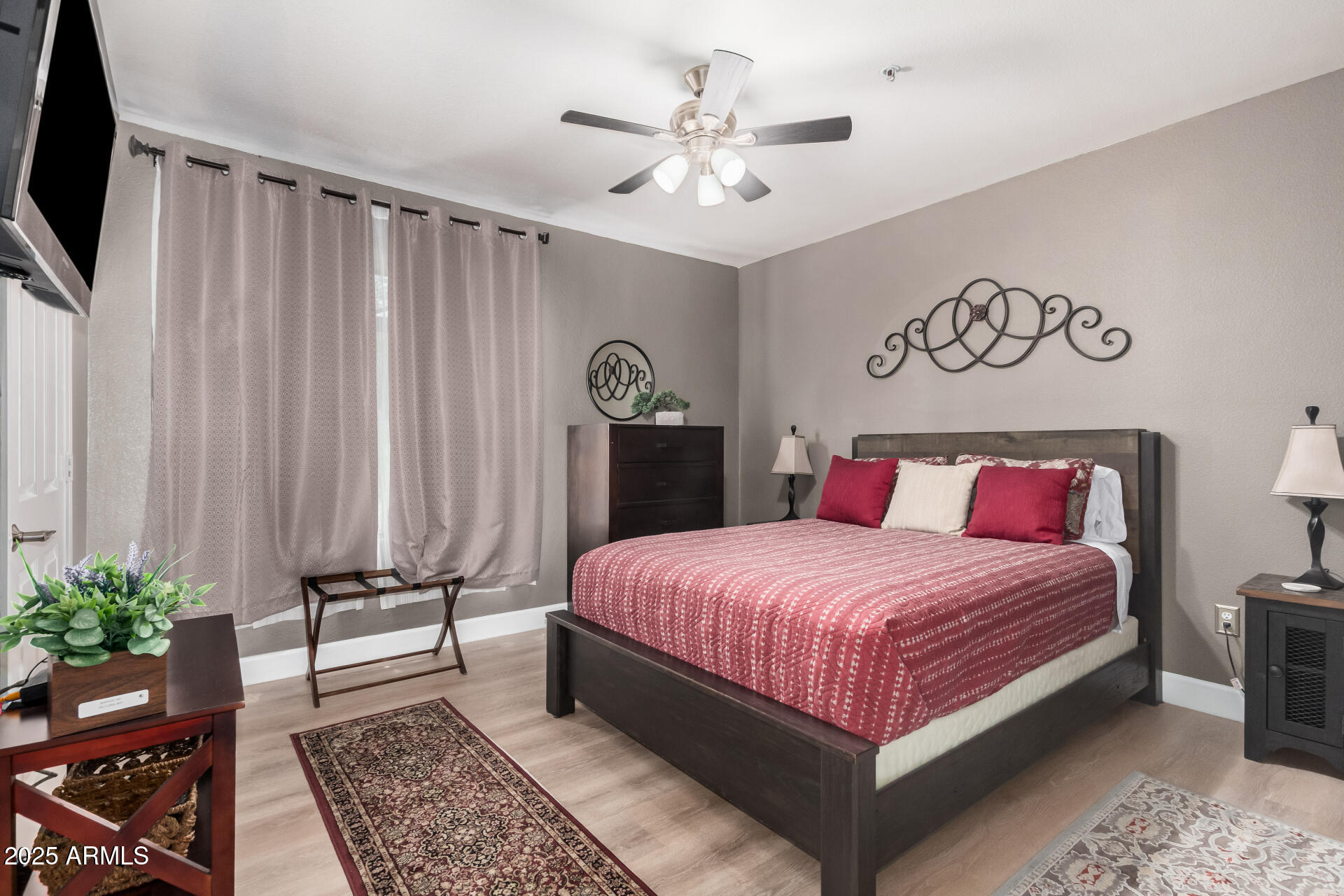 15095 N THOMPSON PEAK Parkway, 1005