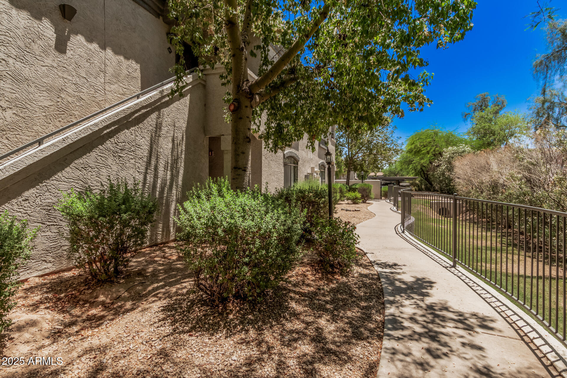 15095 N THOMPSON PEAK Parkway, 1005